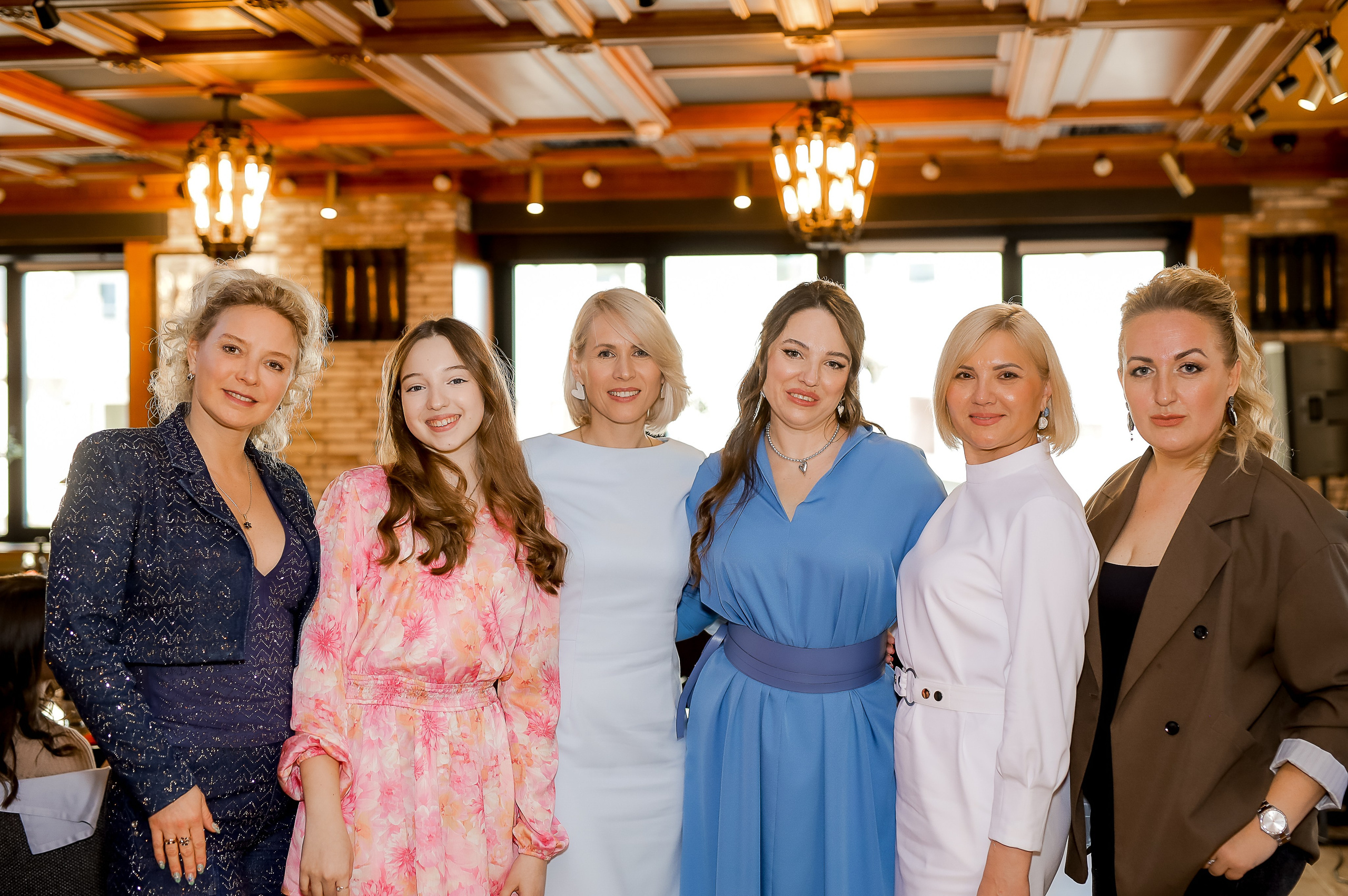 ЮРИЙ. 45 ЯРКИХ ИСТОРИЙ. Фотограф в Москве Ольга Колесникова