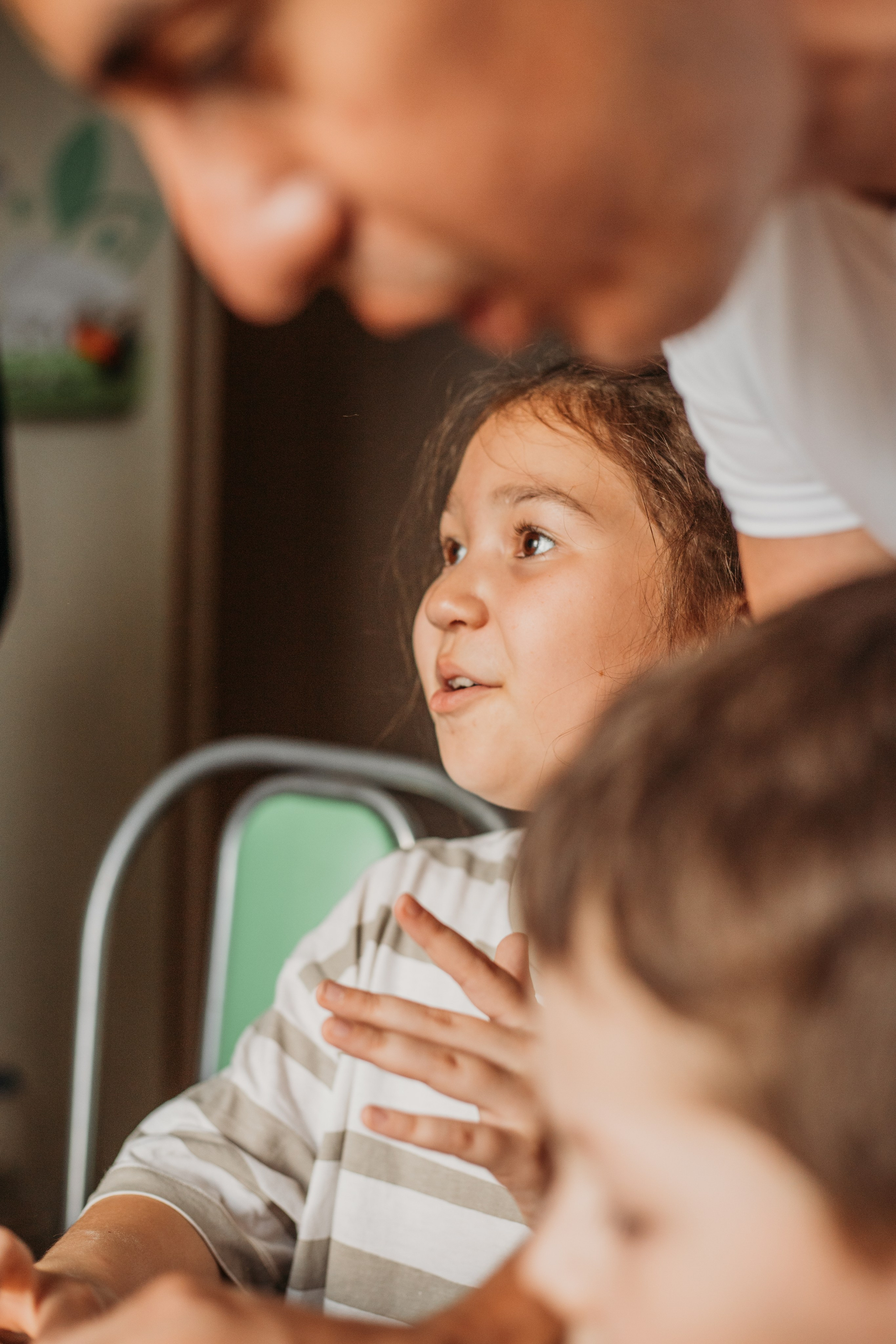 Домашняя фотосессия моей семьи. Венера Гайн. Репортажный фотограф  Тюмень. Обучение фотографии с 0