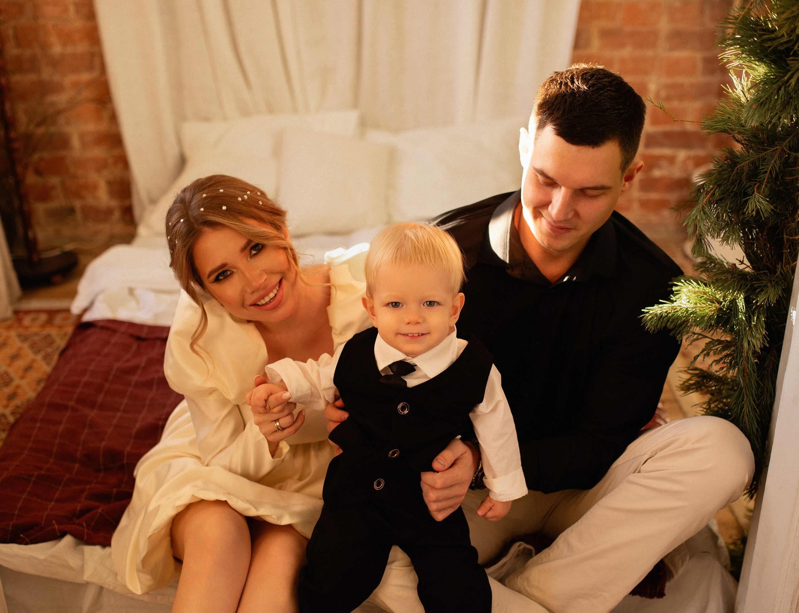 Оли Новогодняя семейная. Семейный фотограф в Санкт-Петербурге Ирина Иванова