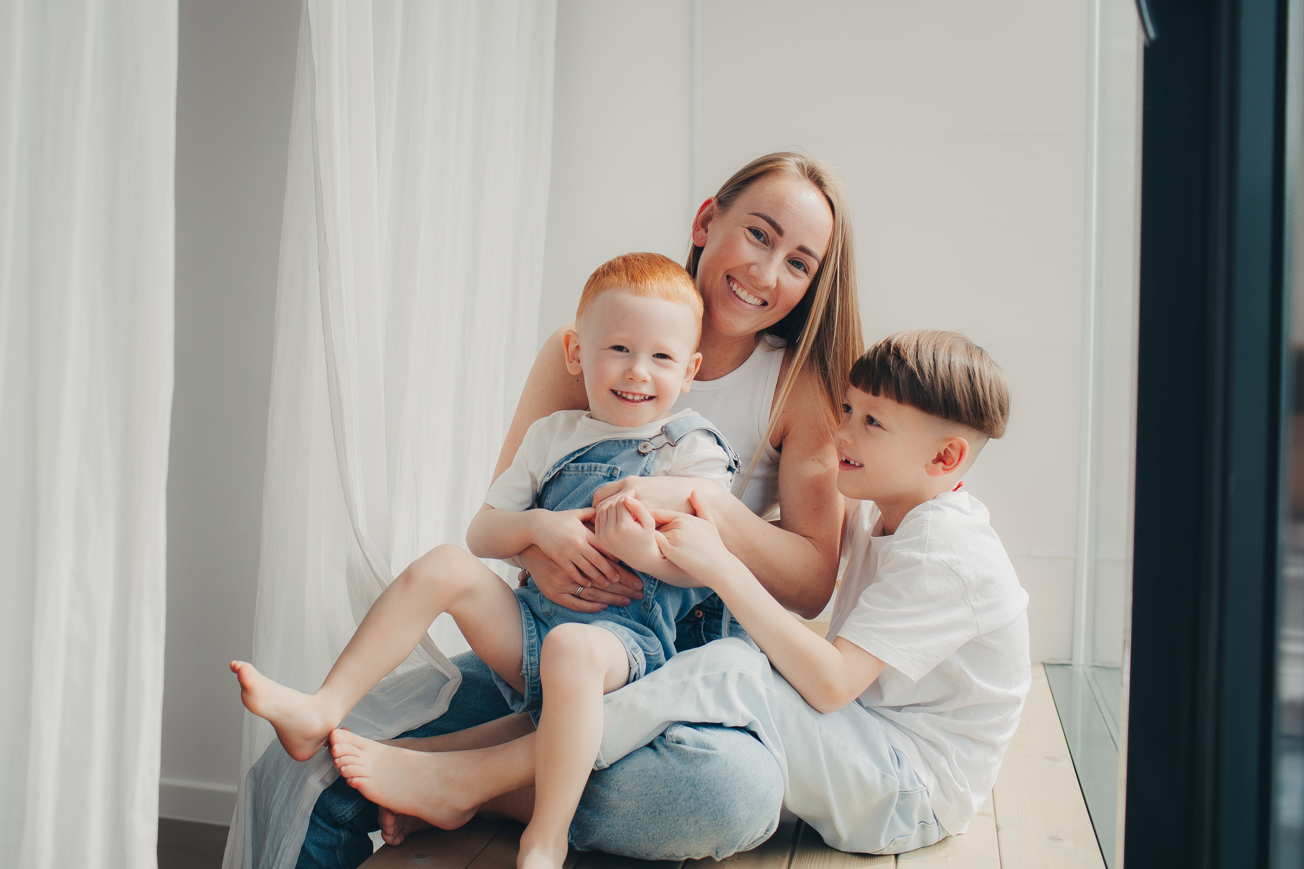 Семейная фотосессия в студии. Фотограф Евгения Мальцева, Архангельск