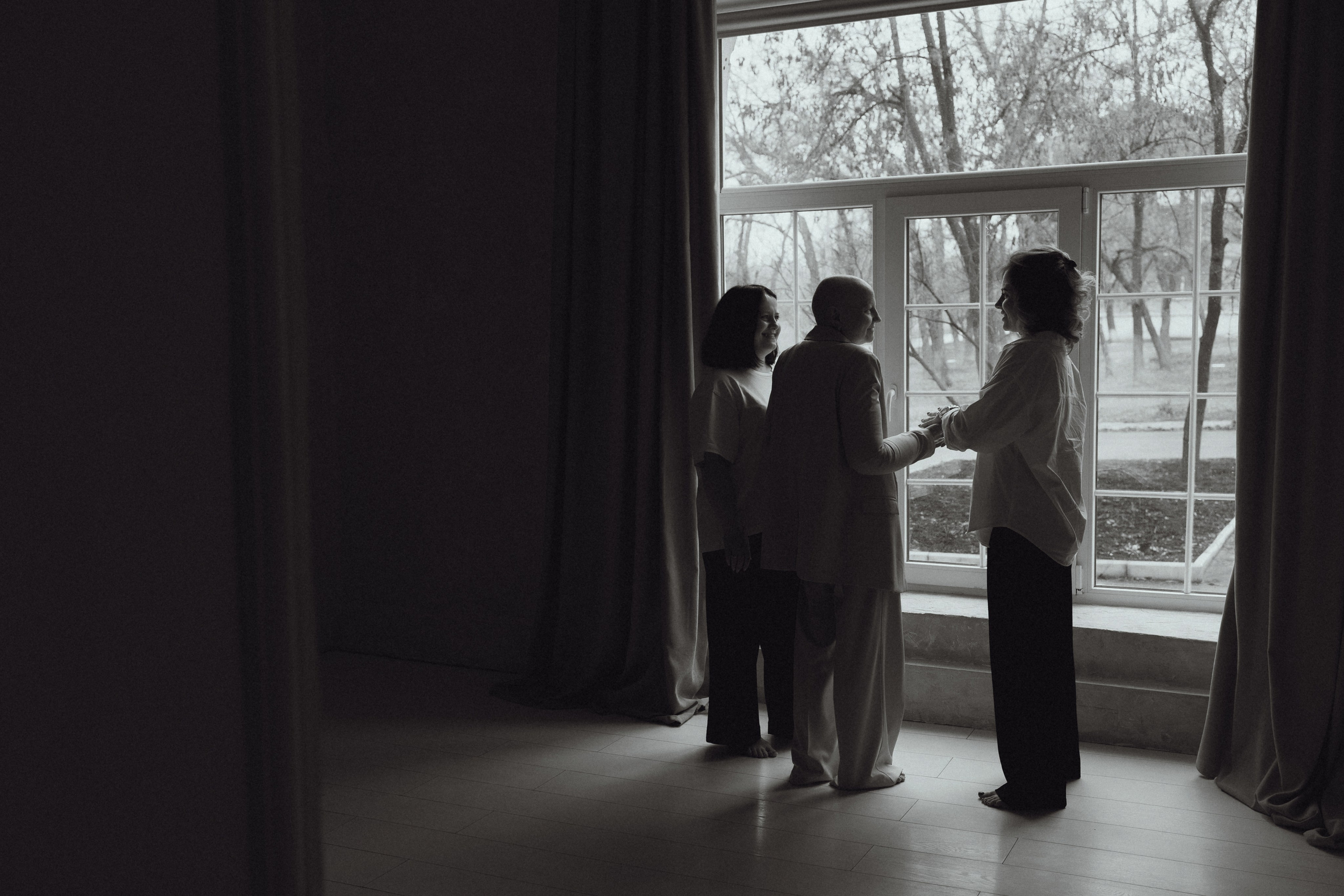 Пока мы ещё дети, мир кажется бесконечным, а мечты — возможны. Семейный фотограф Донецк