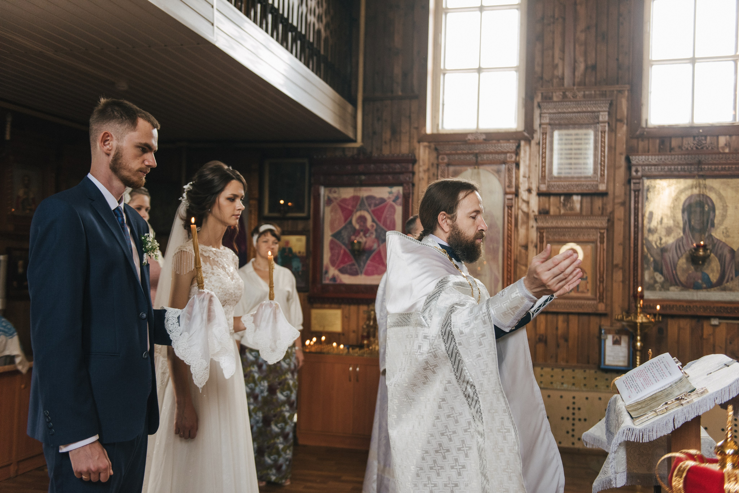 Венчание Никиты и Тони — Храм Иоанна Кронштадского. Свадебный и семейный фотограф Волгоград Москва