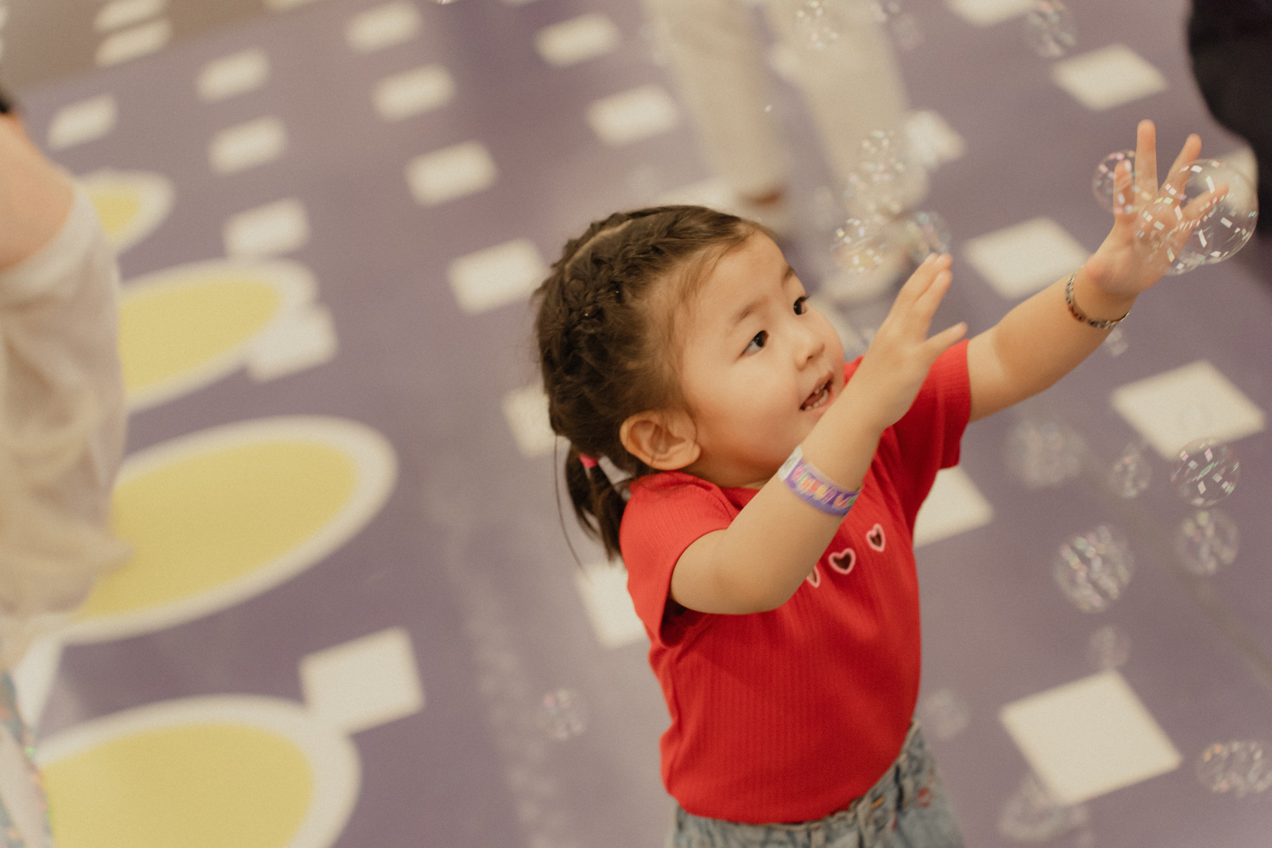 День рождения Алиши (кафе). Крис Богомазова