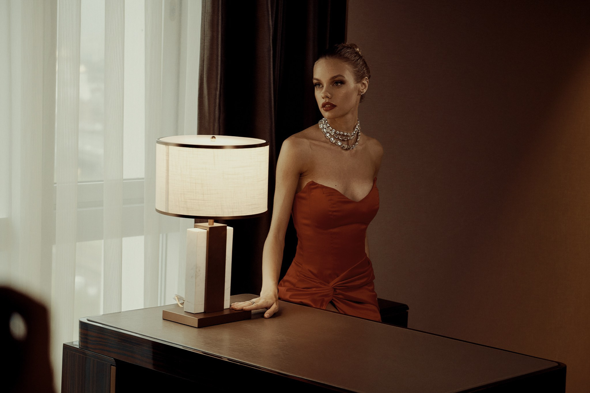 Дама в красном платье. Фотограф Татьяна Рымар