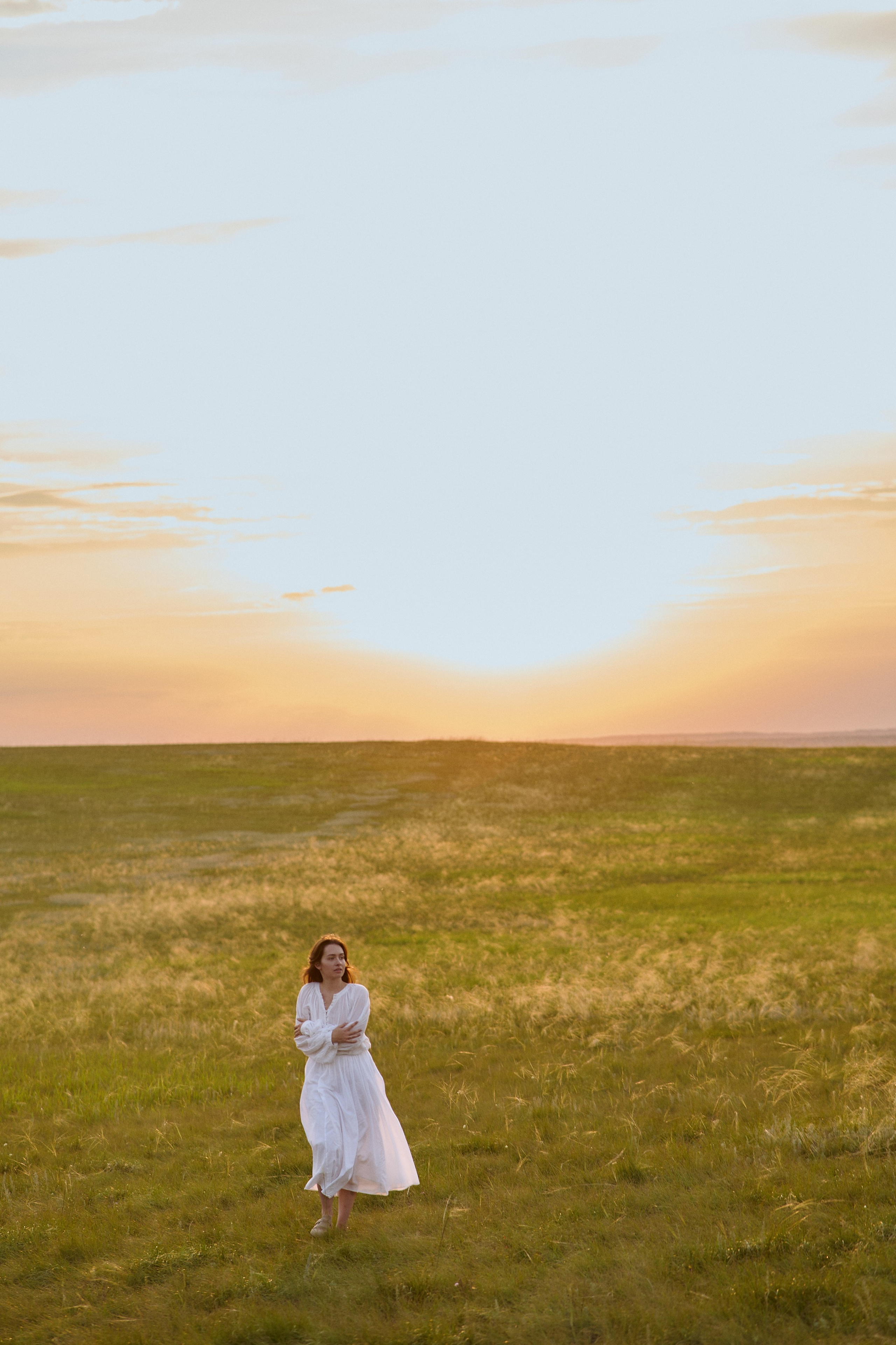 Шамиль, Аня и Марс в поле с барашками. Семейный и свадебный lifestyle-фотограф в Москве Мария Петрова