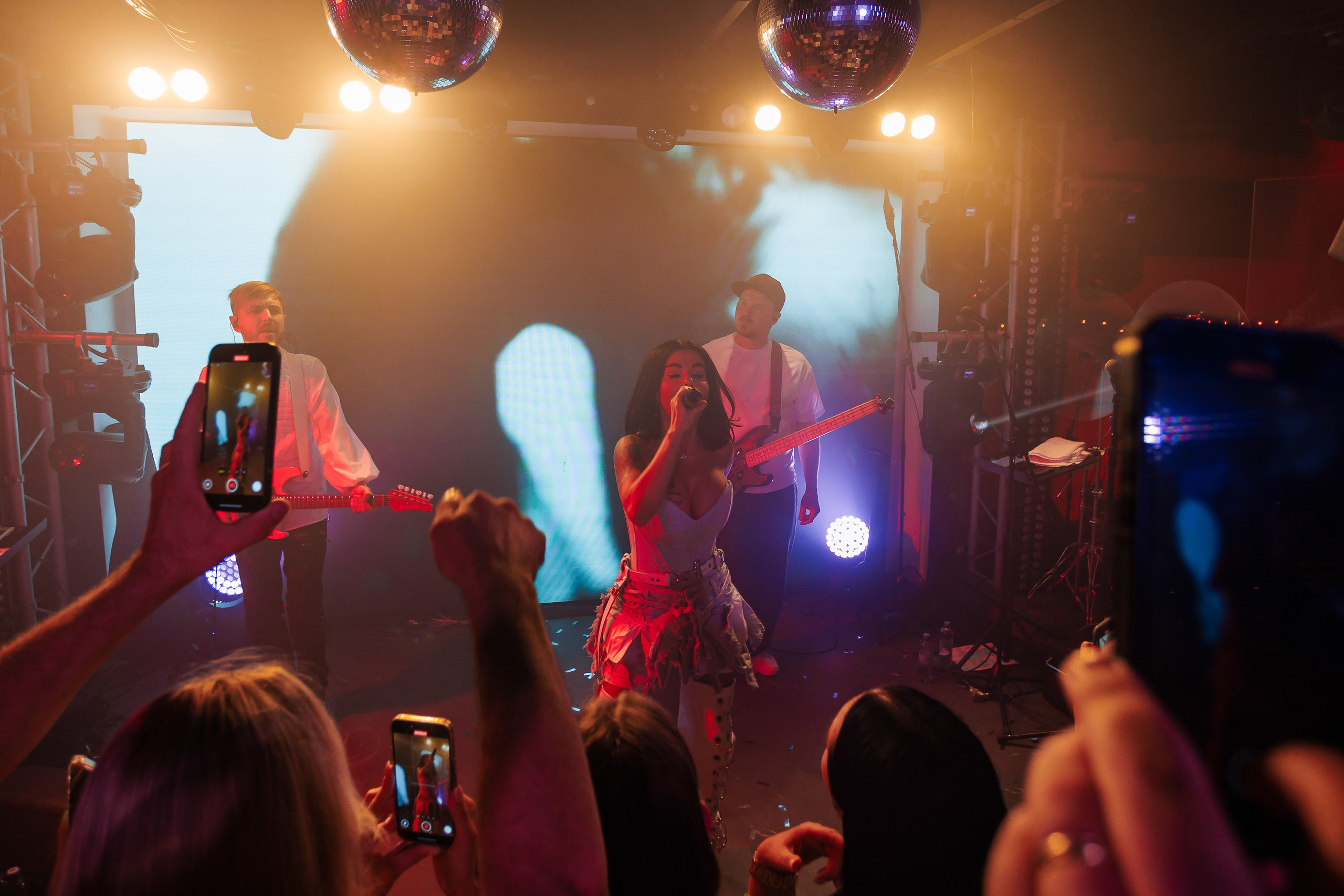 «Юлия Волкова"_Чайка на пляже_Ялта_2.08.2025 г. Аминов Руслан | Фотограф