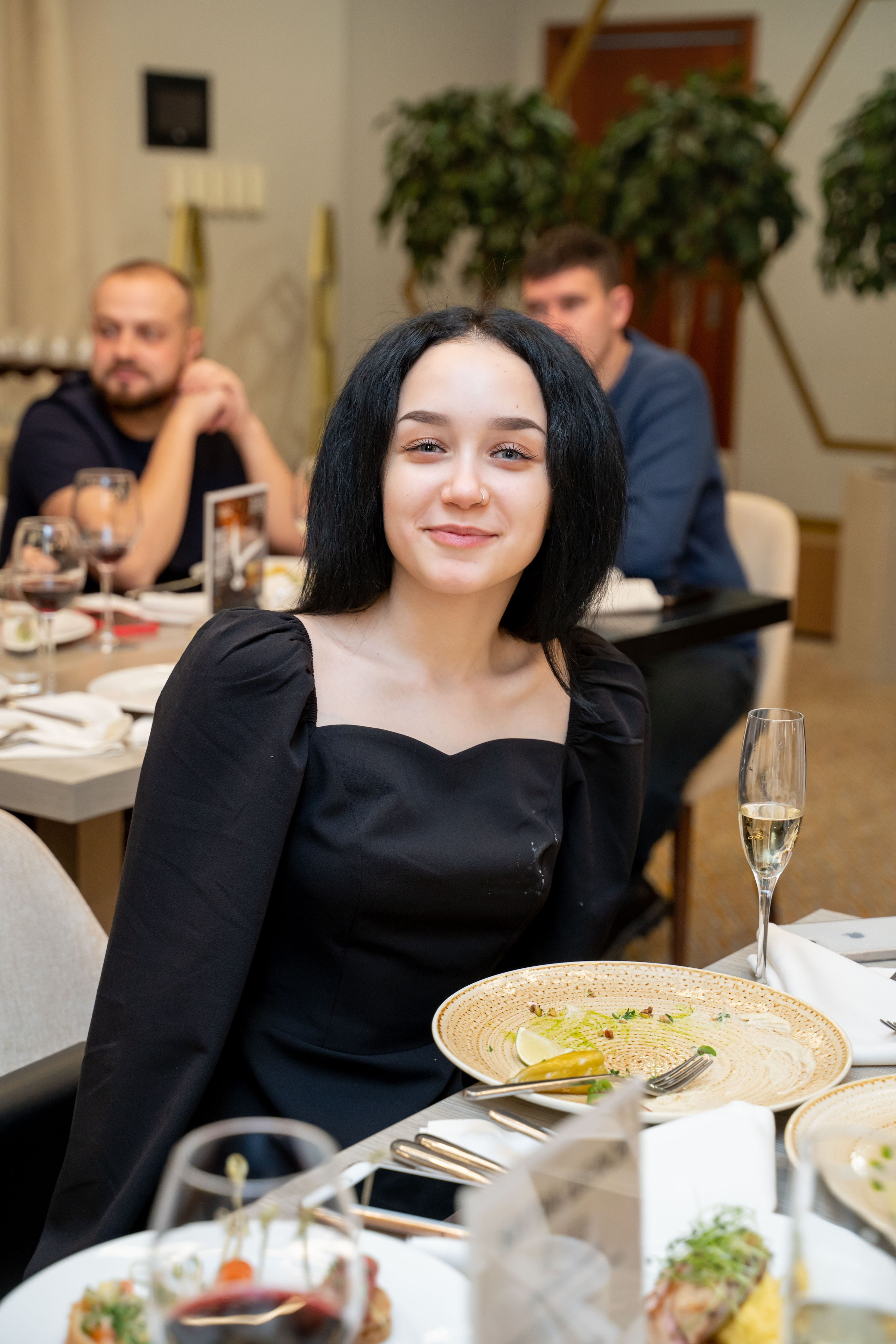 Битва Шефов в ресторане «Мед». Главная