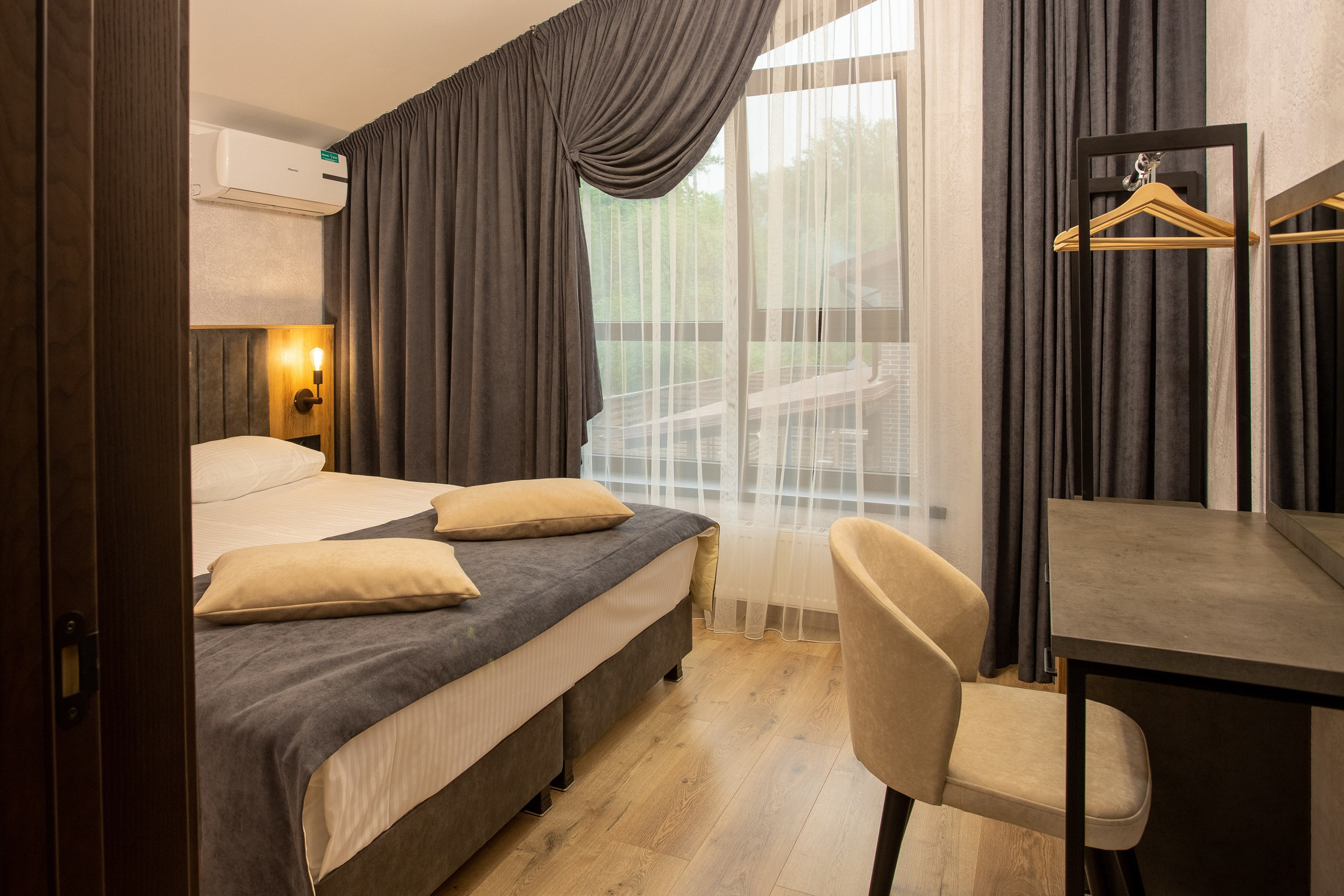 ЗАГОРОДНЫЙ ДОМ. Семейный фотограф на крещение и венчание