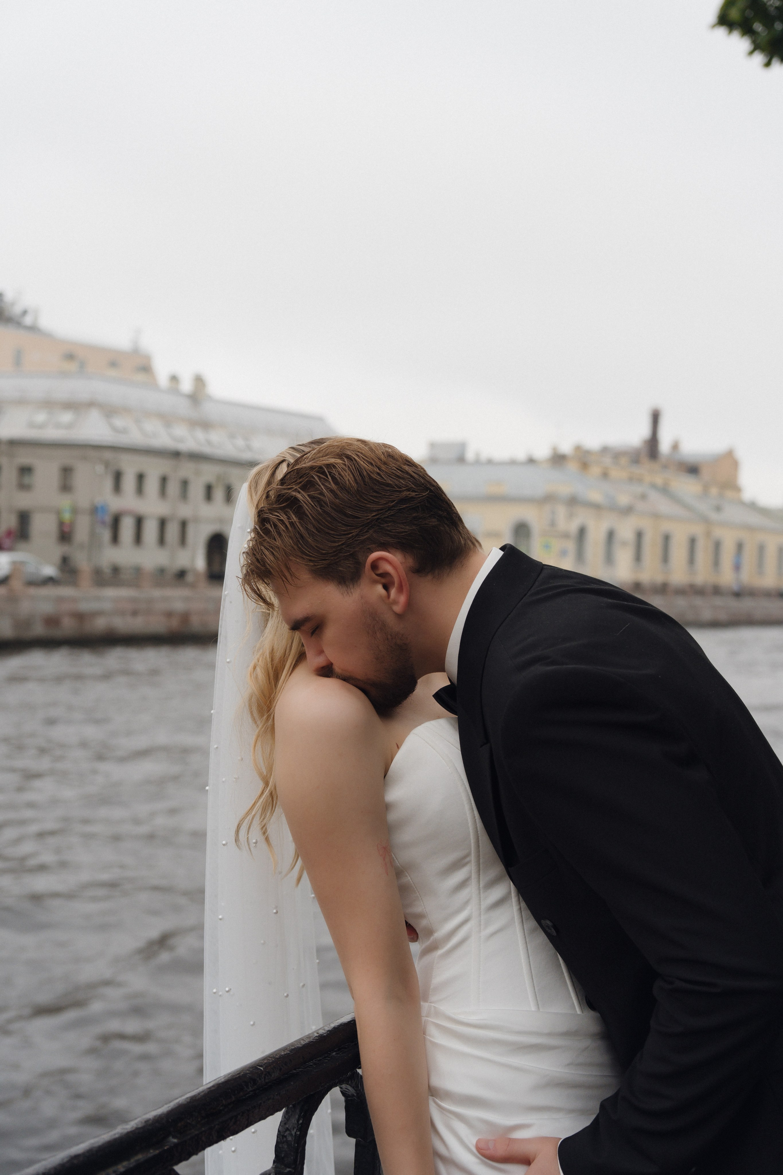 Чувства без фильтров. Свадебный фотограф в Санкт-Петербурге