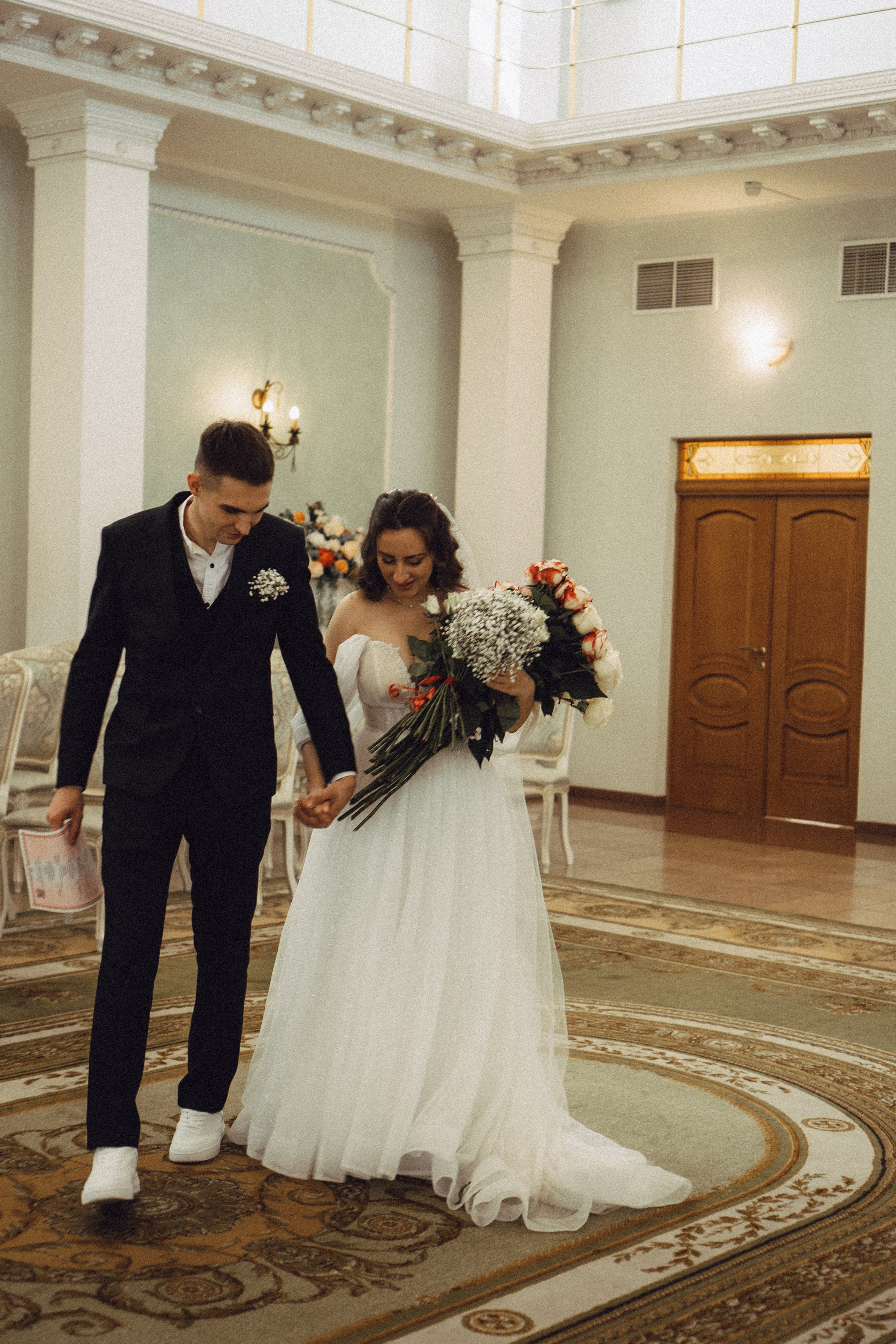 СВАДЕБНАЯ СЬЕМК В ПАРКЕ 300-ЛЕТИЯ. Профессиональный фотограф, Санкт-Петербург — Виктория Богомолова