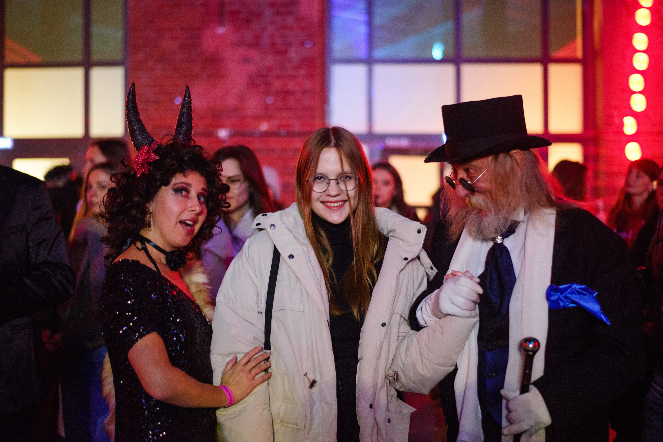 Балл у Воланда 2024. Портретный и репортажный фотограф в Санкт-Петербурге