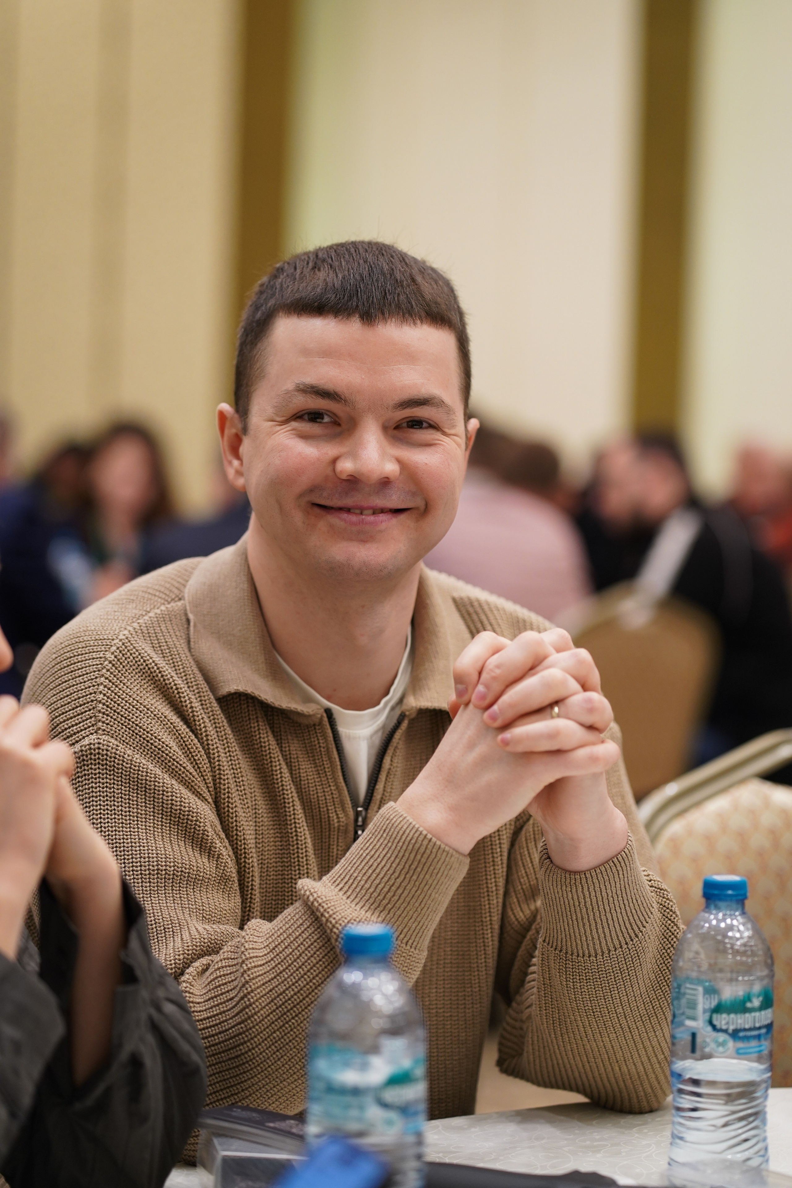 Малоэтажная страна конференция. Фотограф