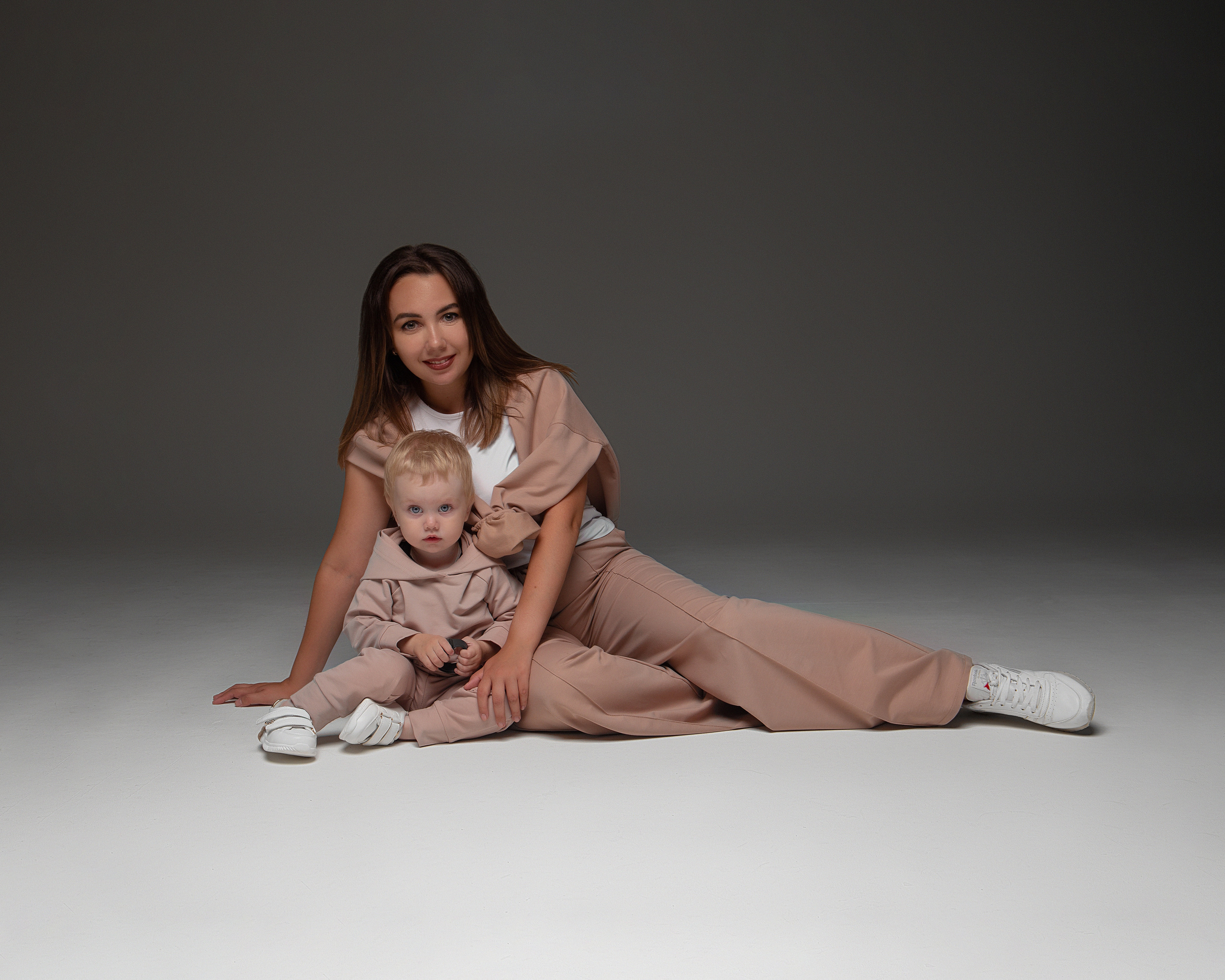 Фотосессия материнства. Фотограф беременности и материнства в Самаре Наташа Бакаянова