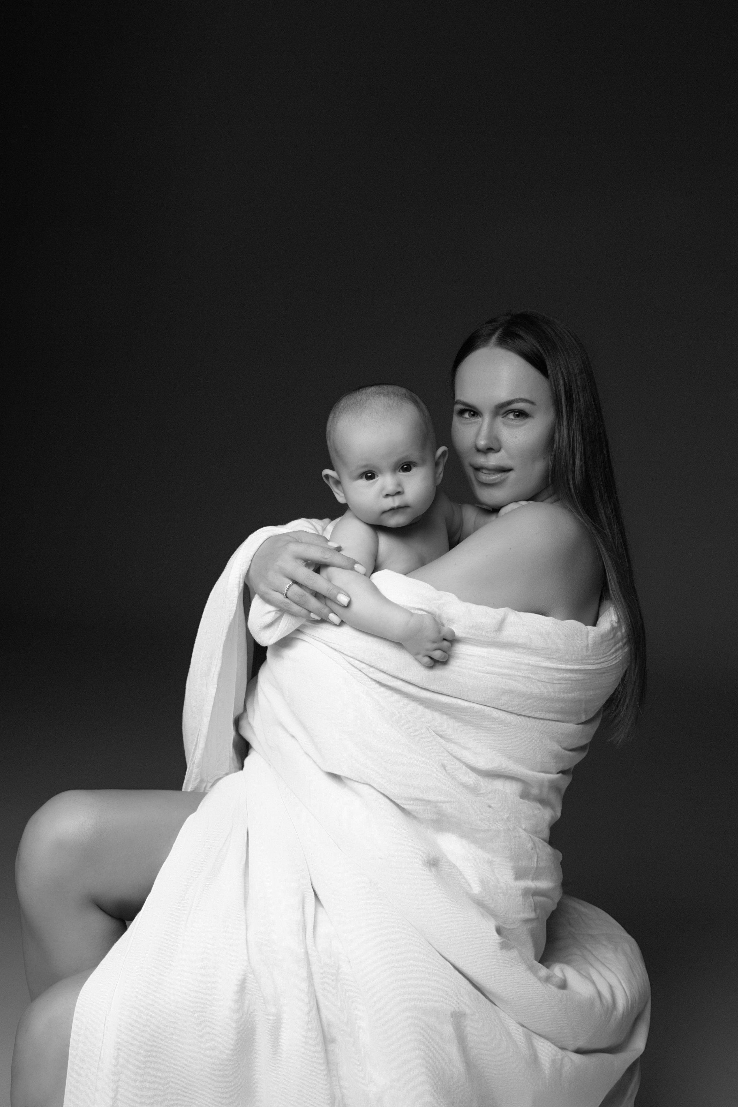 Фотосессия материнства. Фотограф беременности и материнства в Самаре Наташа Бакаянова