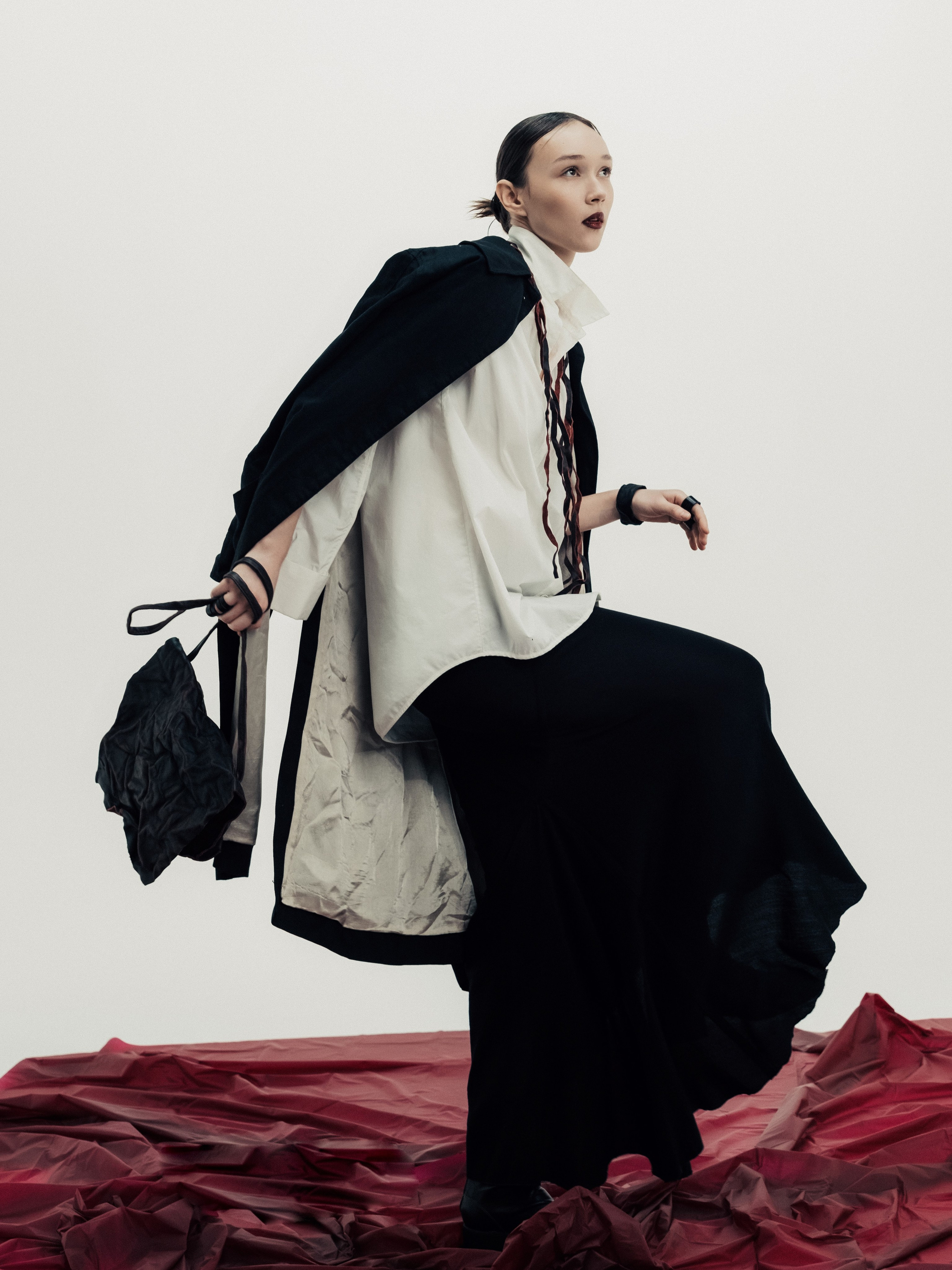 Julia Fom. Репортажный и портретный фотограф в Москве Илья Спиридонов