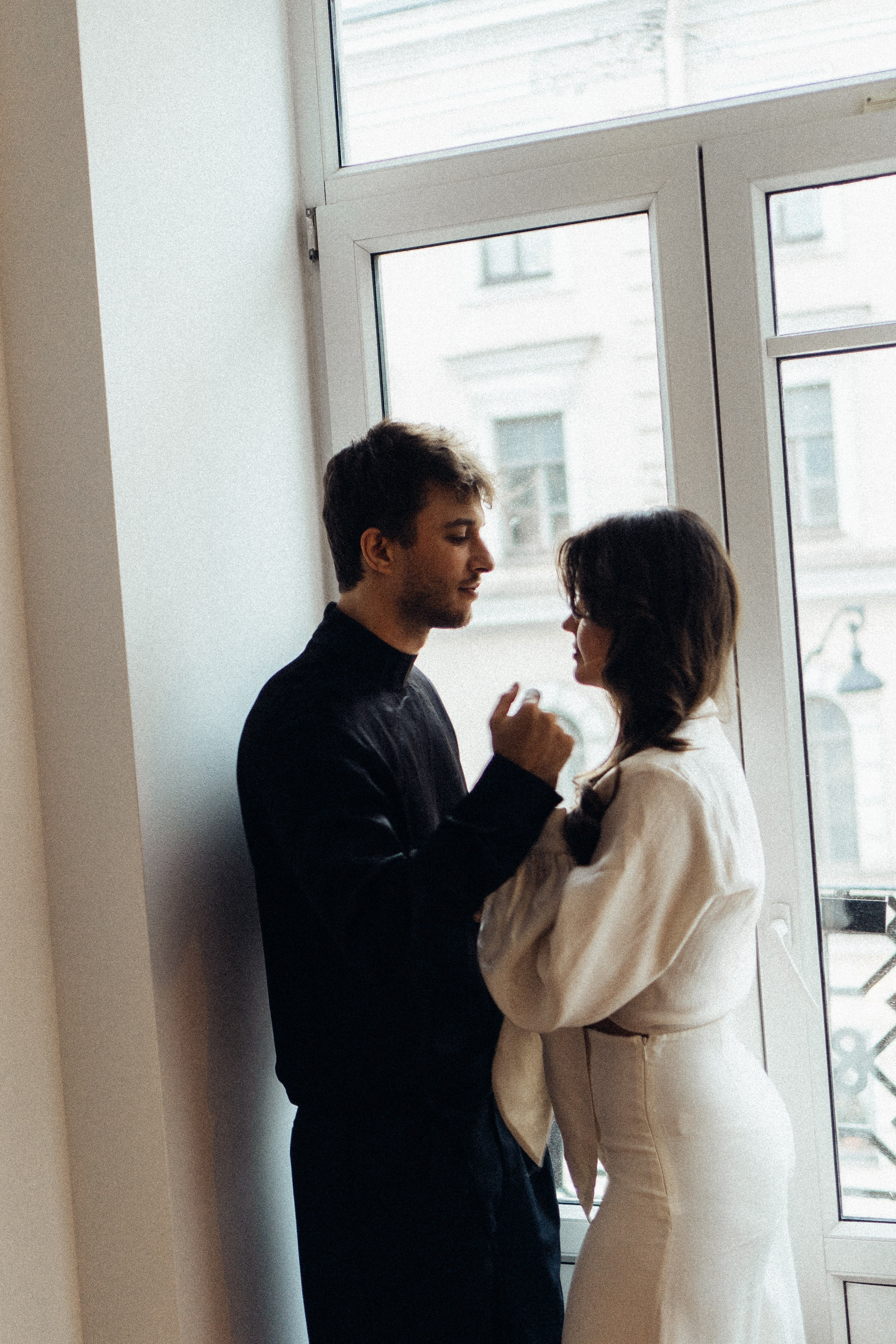 УТРО ЖЕНИХА И НЕВЕСТЫ В ПИТЕРСКОЙ КВАРТИРЕ И СЬЕМКА С СВАДЕБНЫХ ОБРАЗАХ. Профессиональный фотограф, Санкт-Петербург — Виктория Богомолова