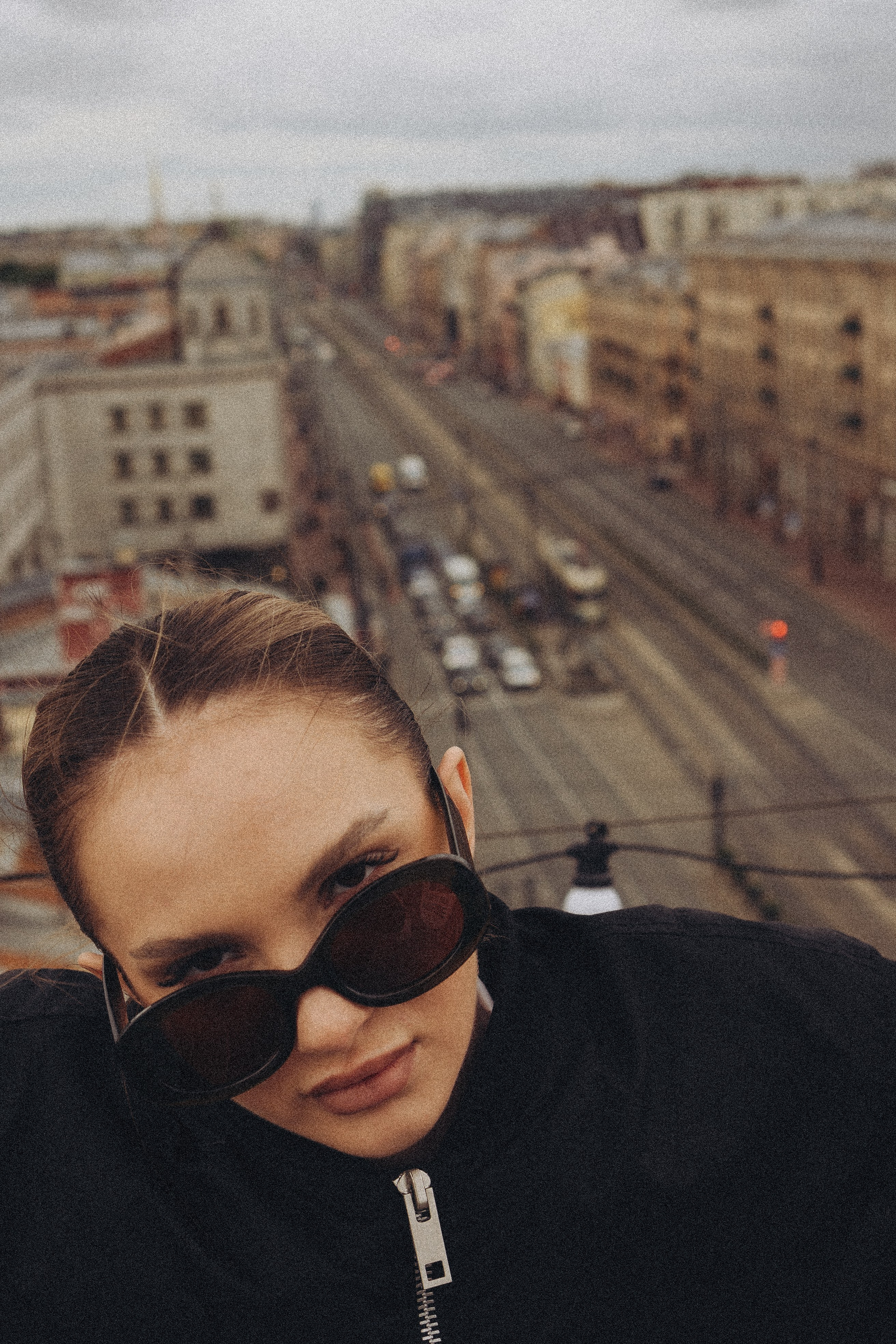 МЫ ГУЛЯЛИ ПРО КРЫШАМ ПИТЕРА. Профессиональный фотограф, Санкт-Петербург — Виктория Богомолова