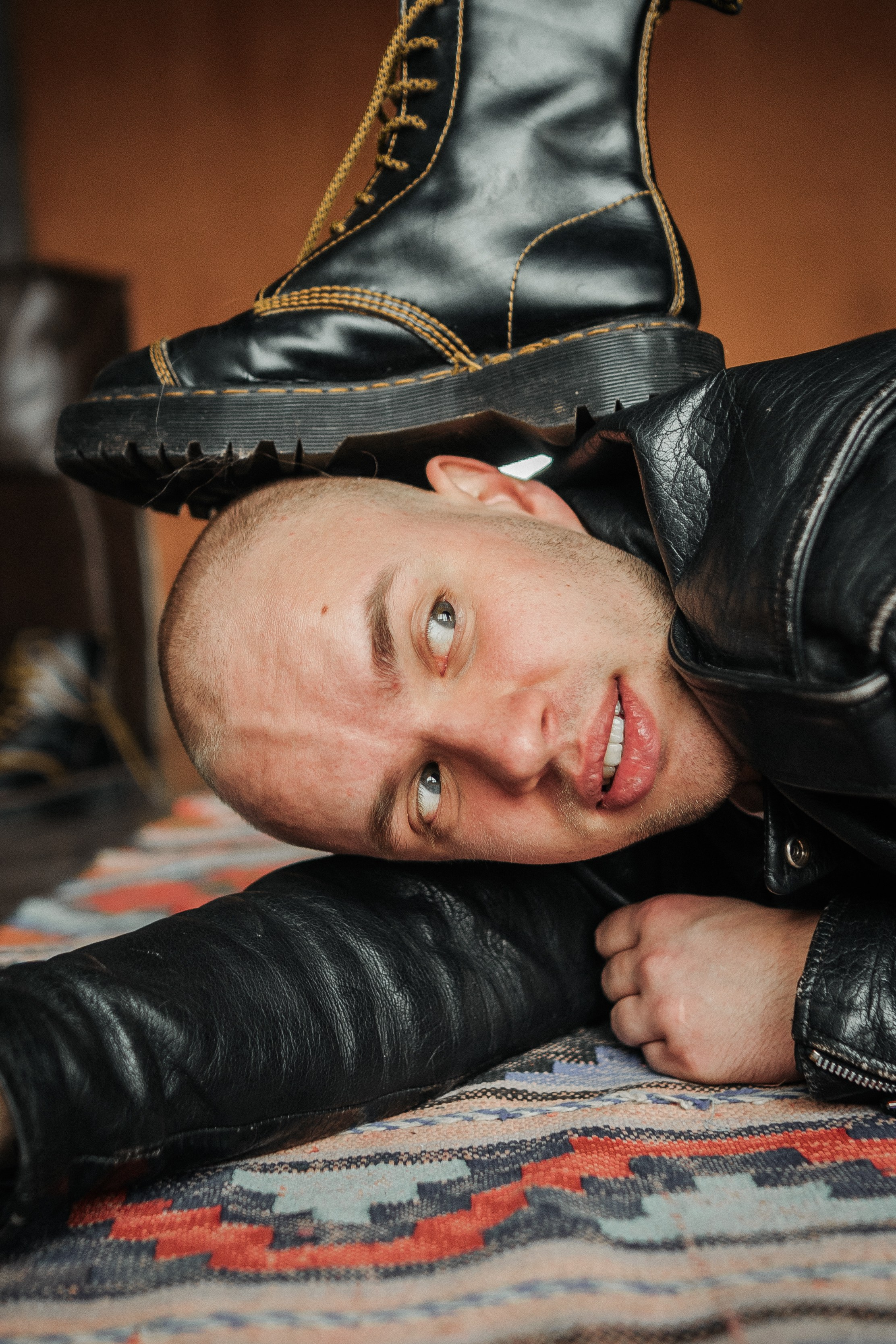 Кирилл студия