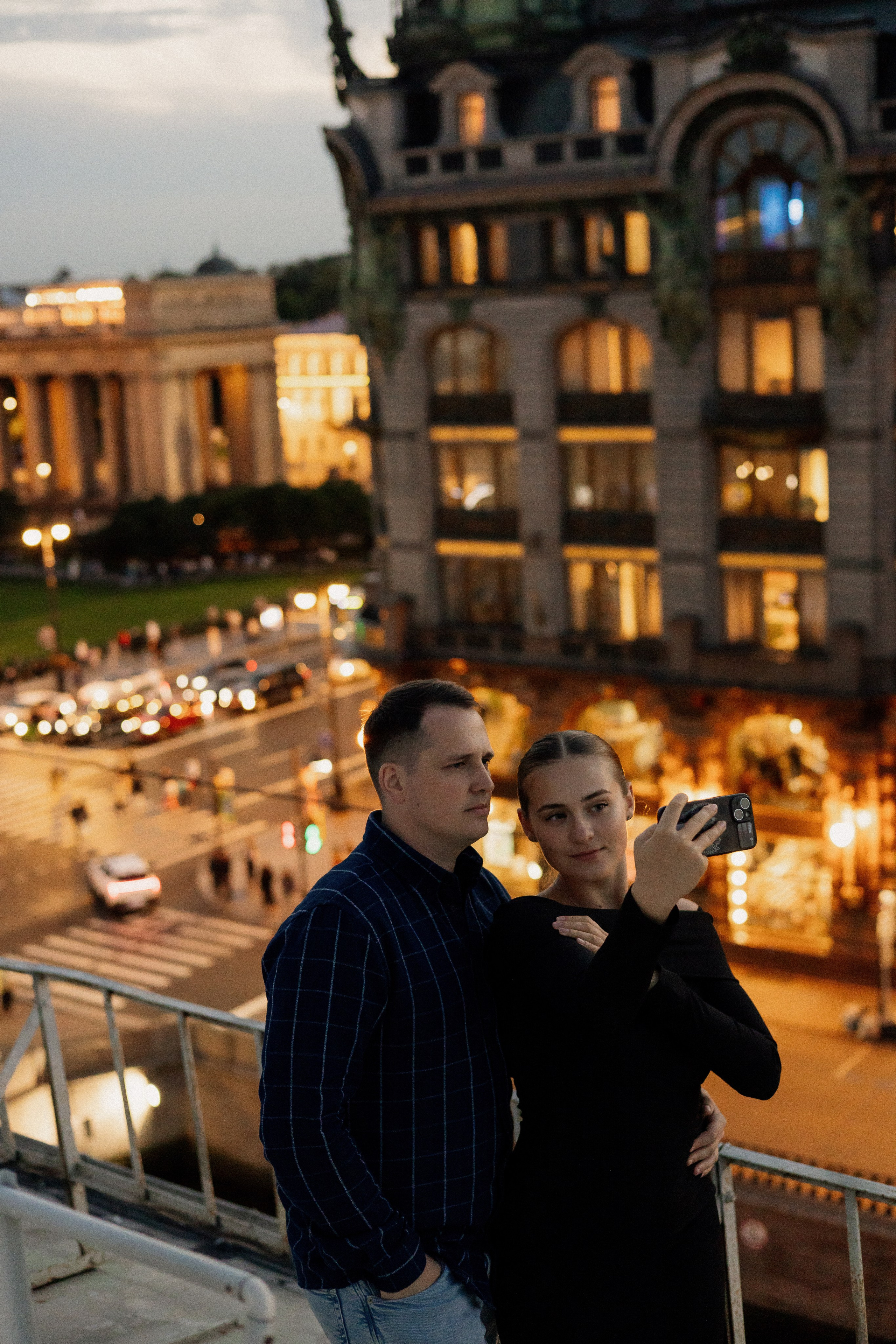 Романтика питерских крыш. Свадебный фотограф в Санкт-Петербурге Ксения Кобышева