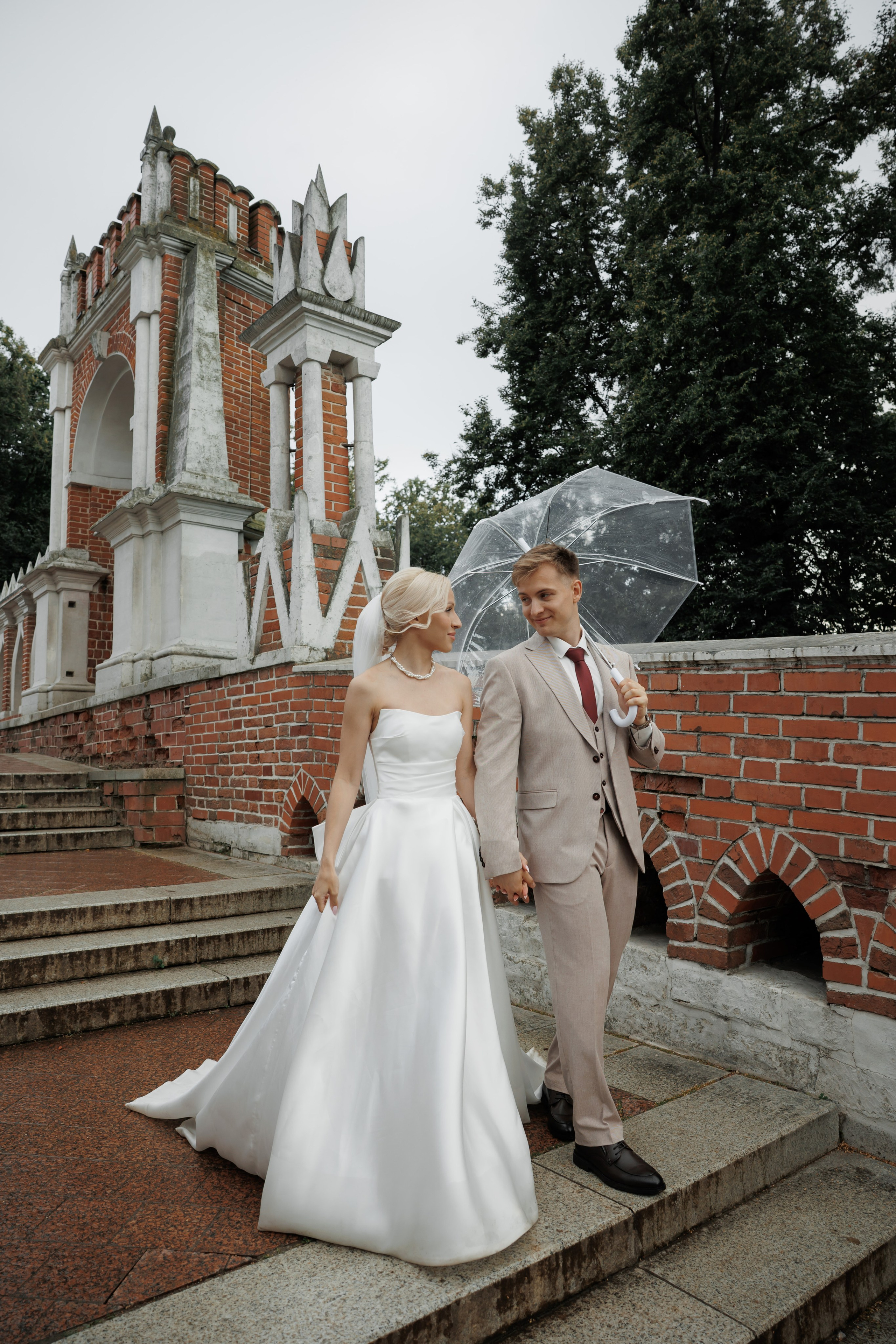 Отель «Милан», Шипиловский ЗАГС, прогулка в парке Царицыно. Свадебный и репортажный фотограф (Москва, Королев и другие)