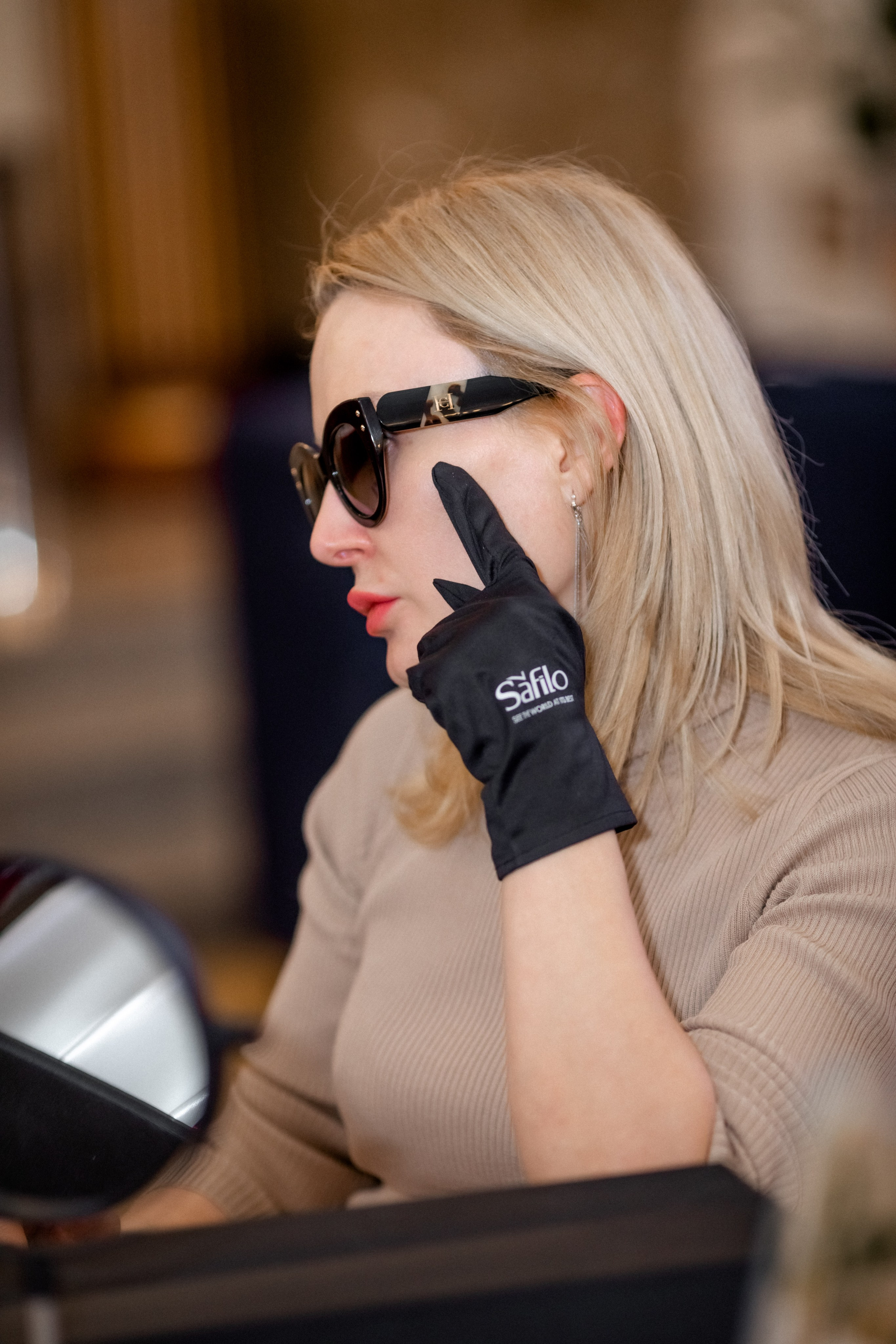 Safilo Group — Buying days in St. Petersburg. Двойняшки-фотографы Анна и Анастасия в Санкт-Петербурге