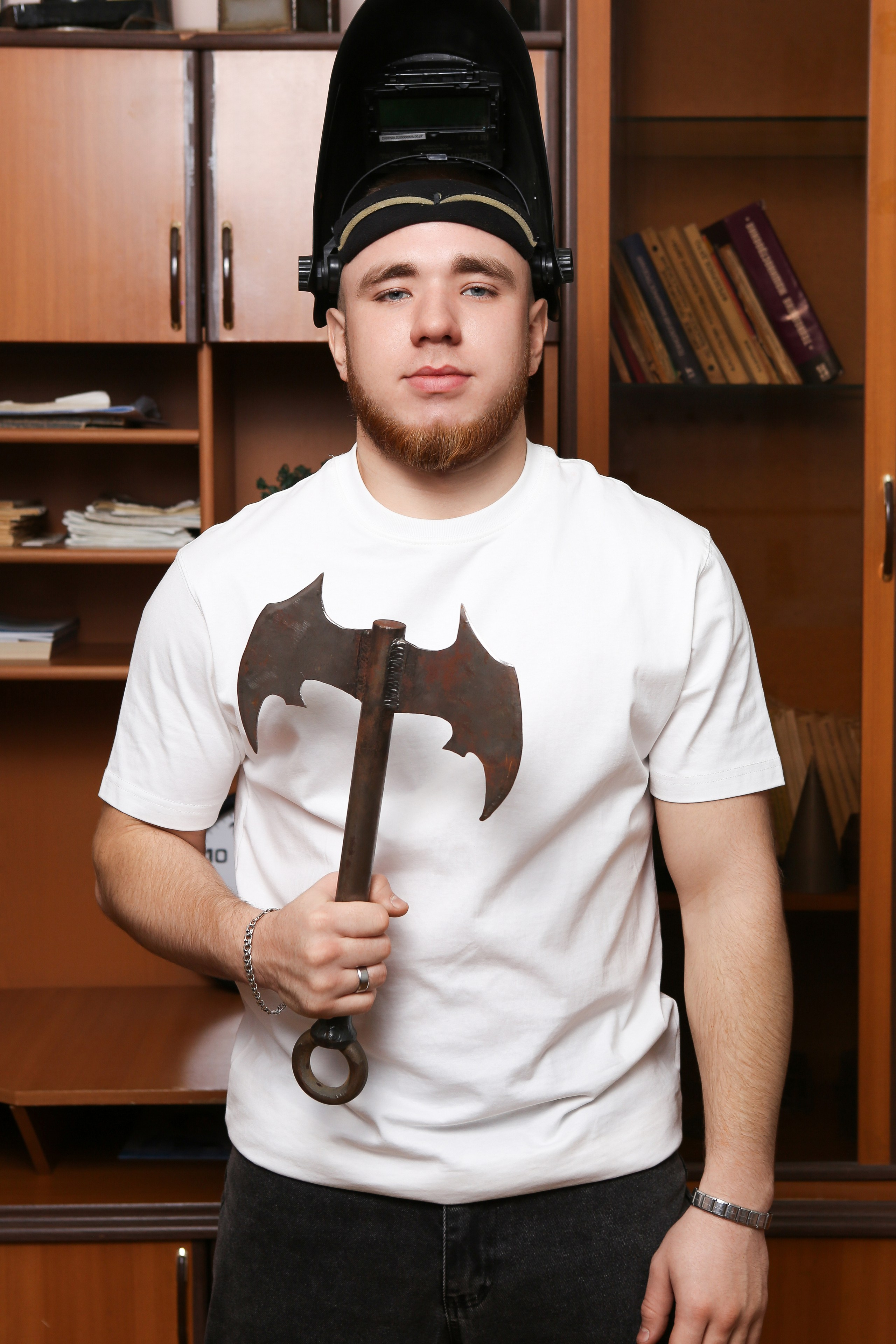 ПОРТРЕТНАЯ ФОТОСЕССИЯ В КЛАССЕ ДЛЯ ВЫПУСКНИКОВ СВАРОЧНОГО ПРОИЗВОДСТВА. ТВОЙ АЛЬБОМ / ТВОИ ПРАВИЛА