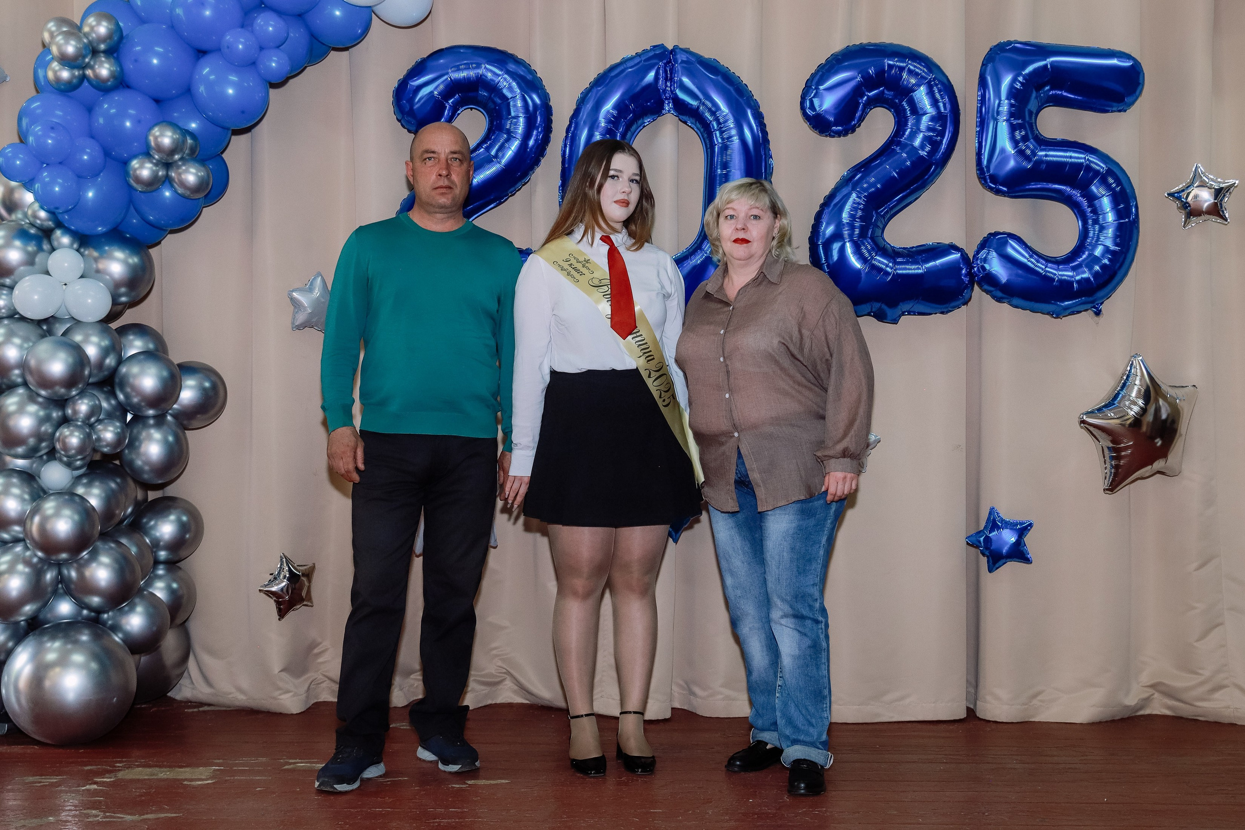 Последний звонок 9 кл № 26. Фотограф Юлия Мальцева