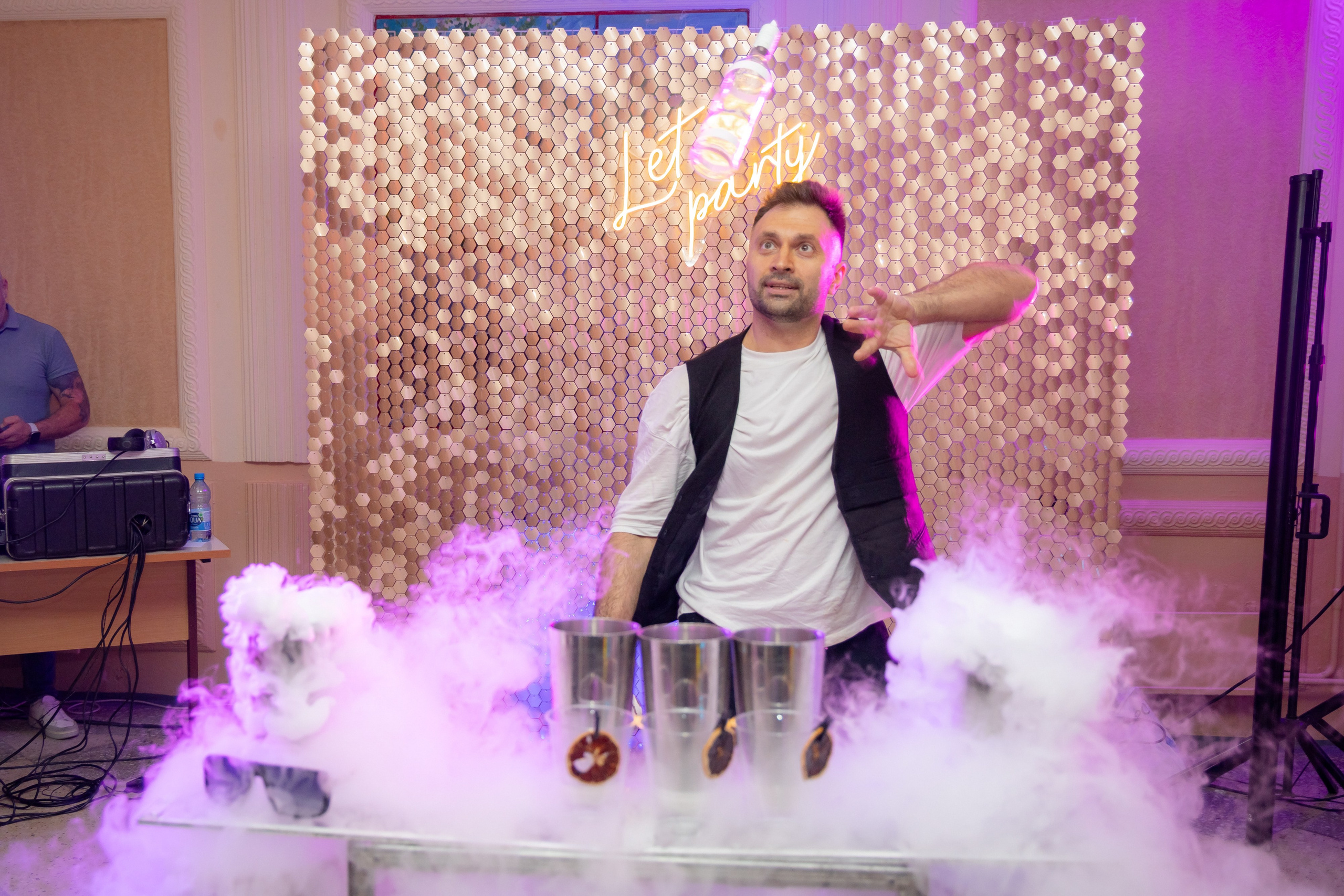 Школьный выпускной 2024 год в Соколе (Минск). Свадебный фотограф в Минске/Беларуси Сергей Спиридонов