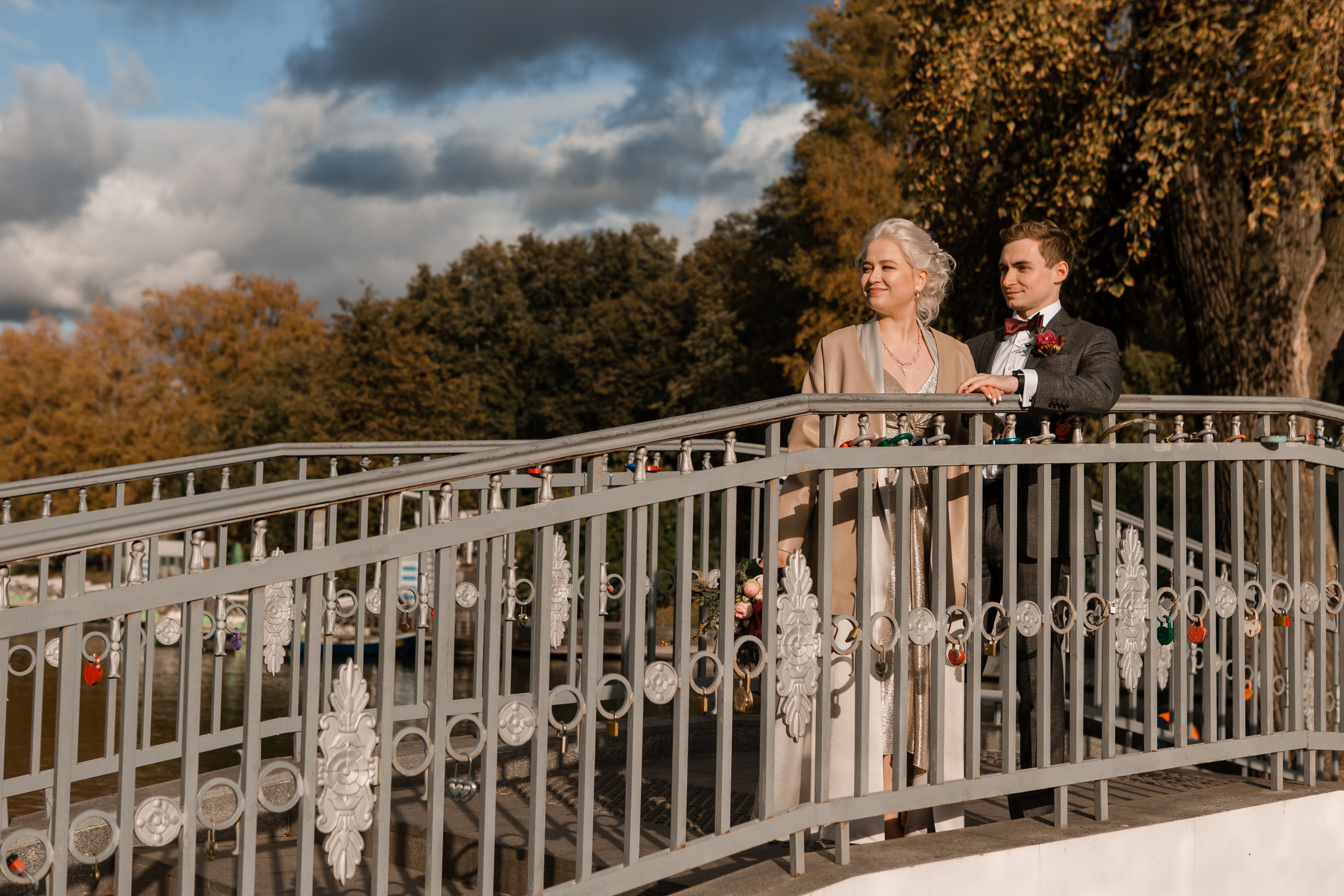 Александр и Ольга. Видеосъемка и фотосъемка свадеб. Фотограф и оператор на свадьбу. Видеосъемка подкастов, собственная видео-фотостудии. Предметная фотосъемка