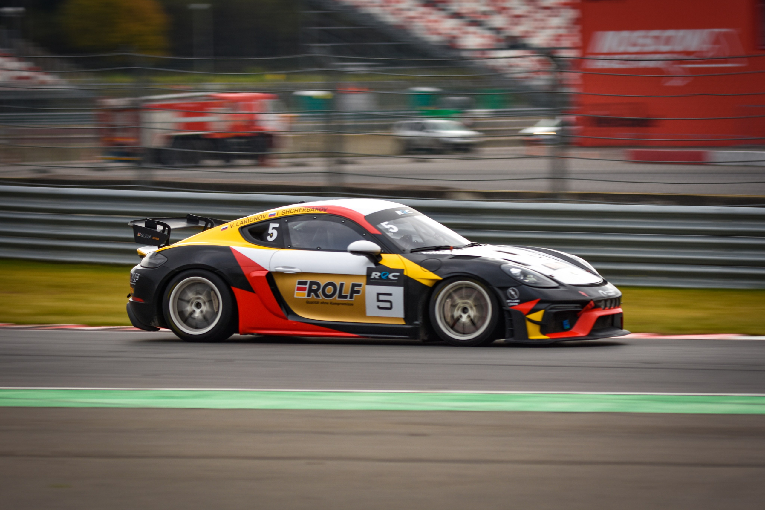 MRW — REC — 05.10.2024. AlexFecto — галереи фотографий