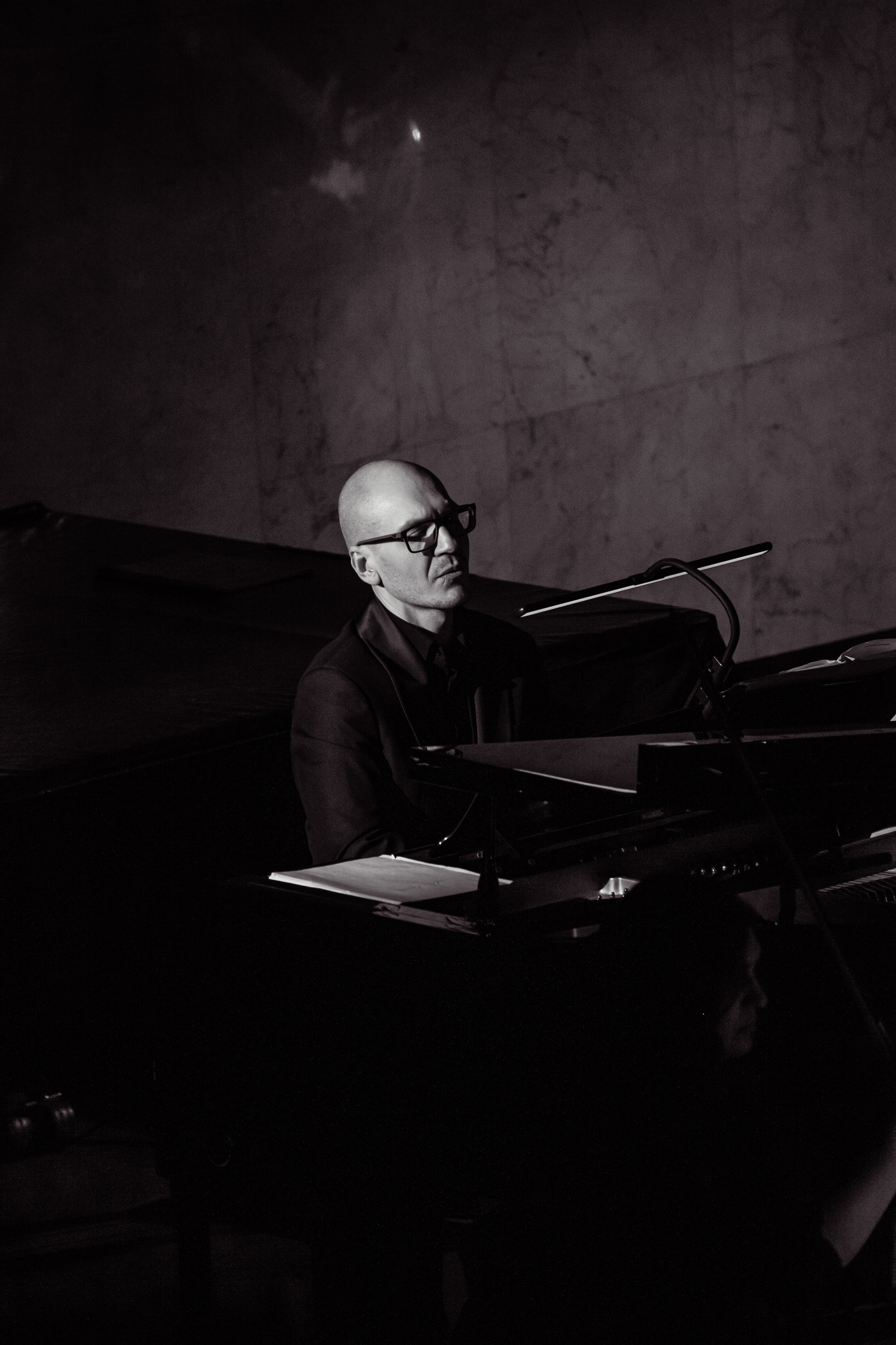 Свет моей любви. Руслан Закиров. 07.03.24. Профессиональное фото в Казани: от идеи до результата. Фотограф Яна Мур