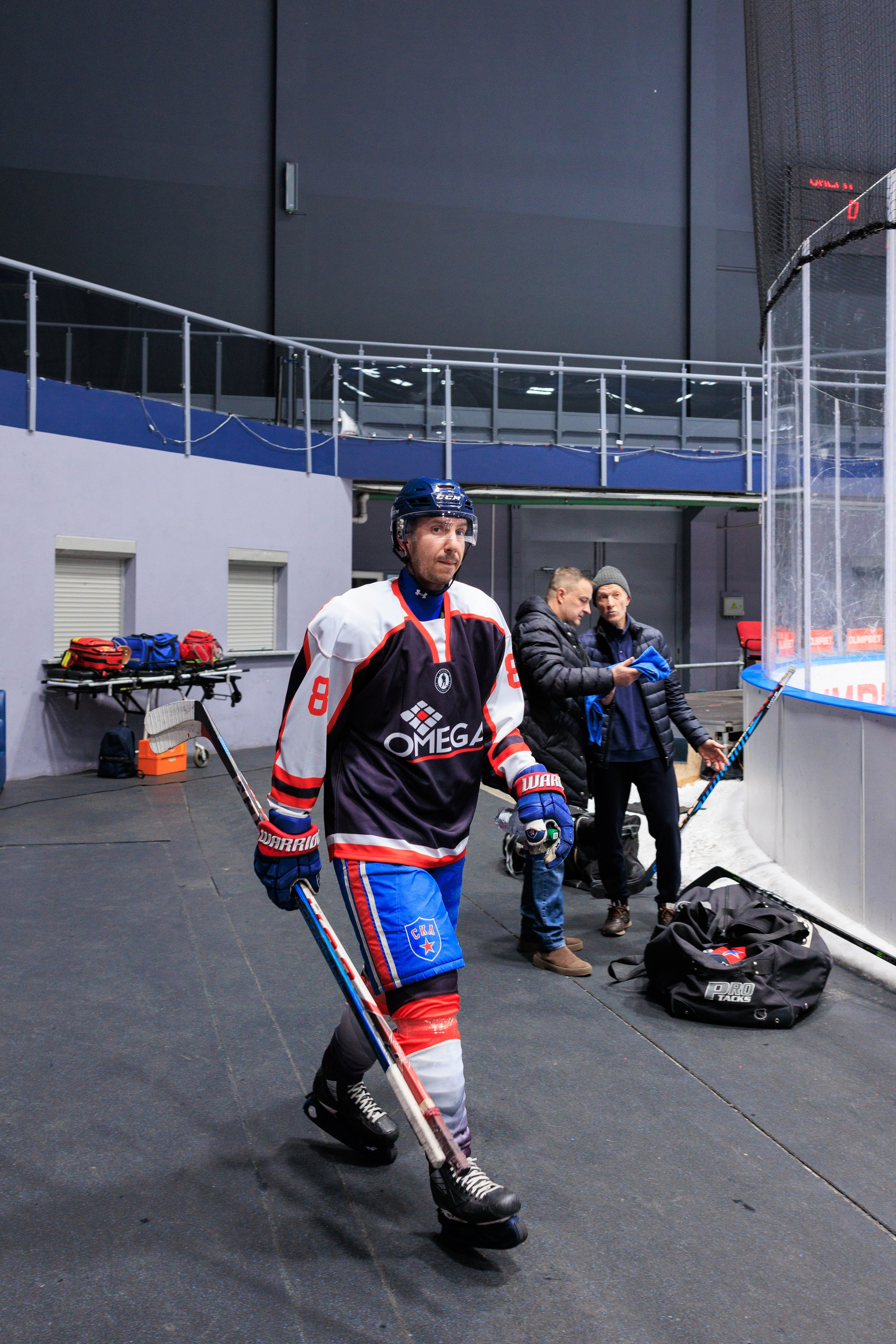 НХЛ Омега — Ижорец (3-2). Фотограф Александр Заломаев