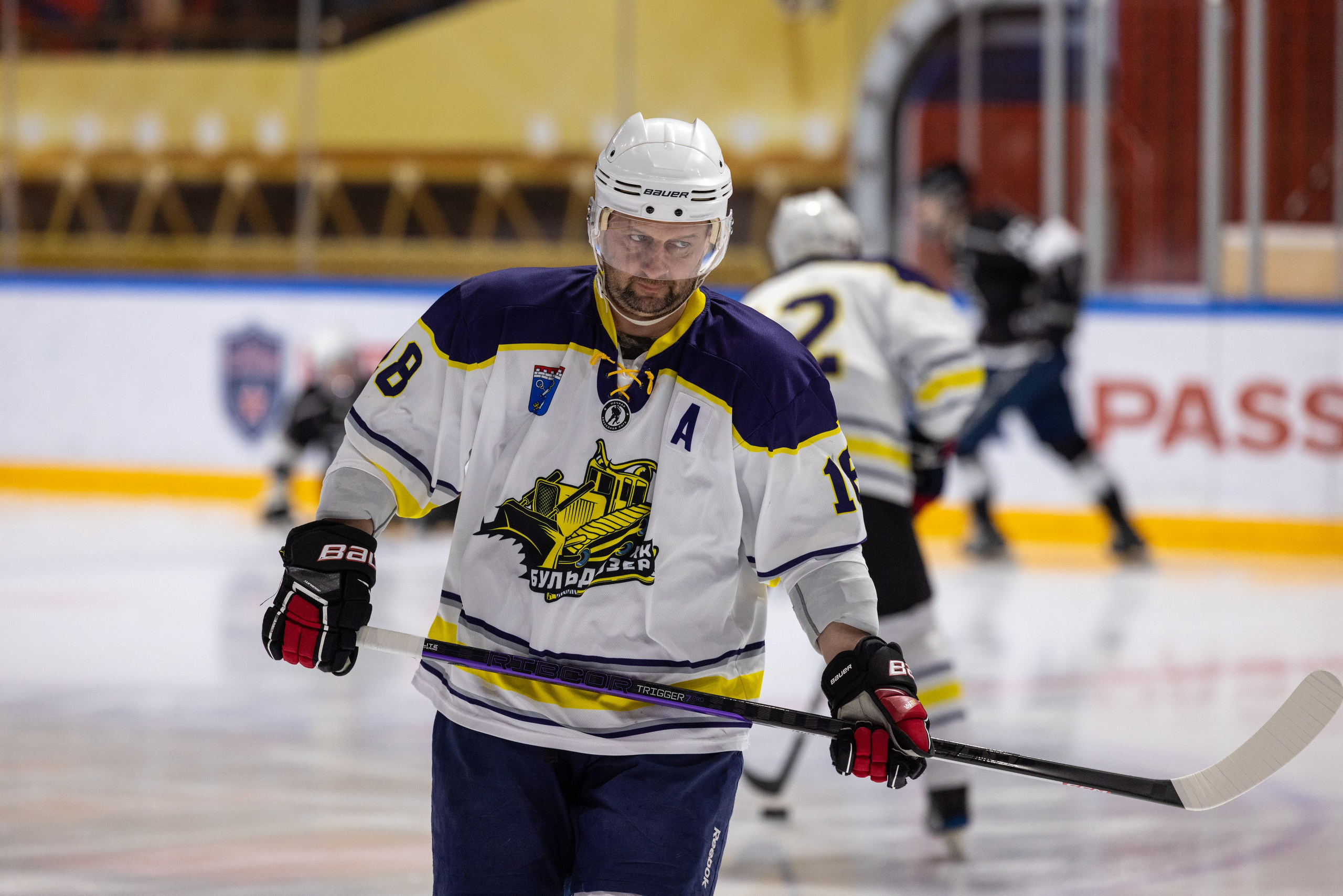 Бульдозер vs. LR-строй. Фотограф Александр Заломаев