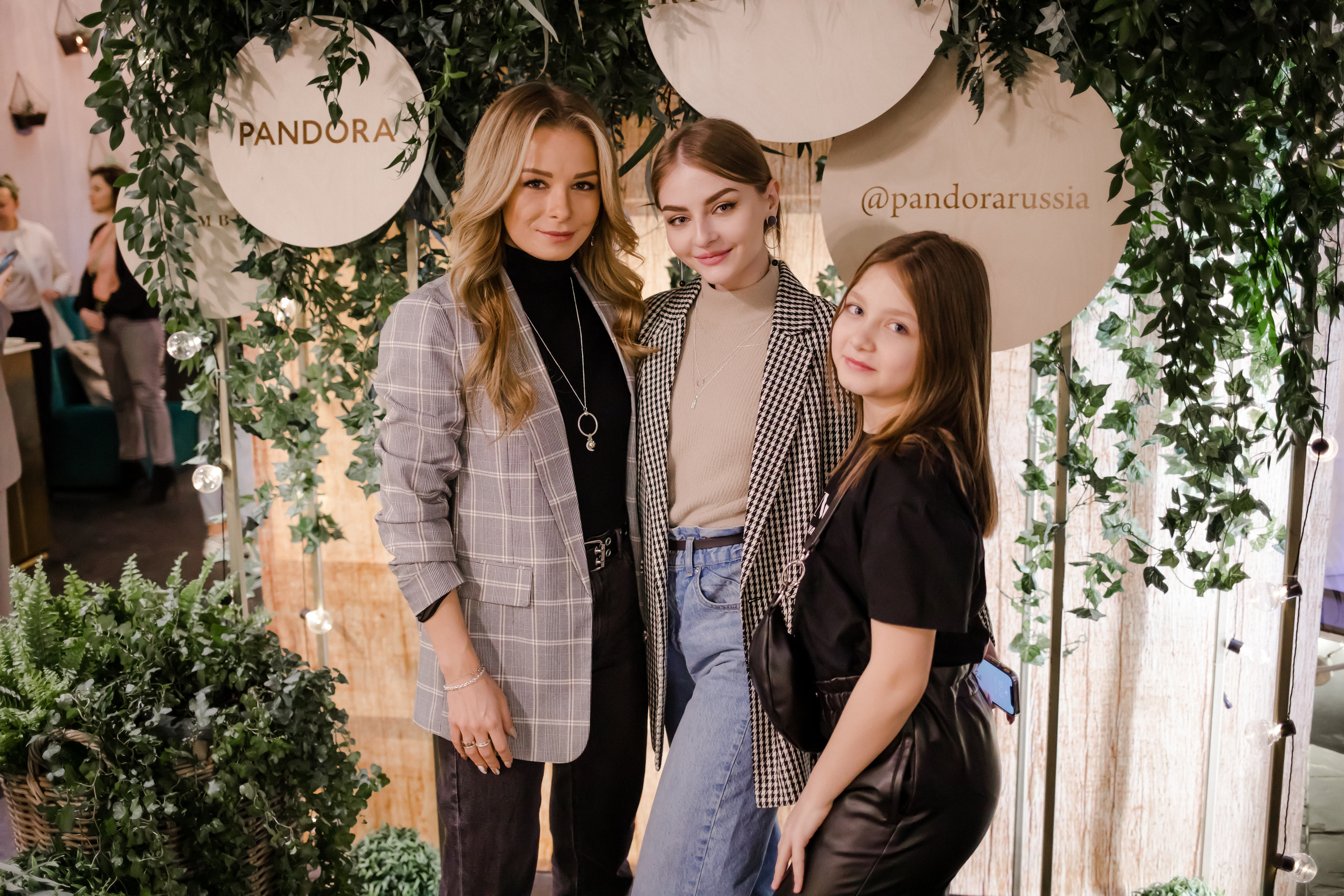 Pandora, Ribambelle, Час Земли. Алексей Дьяков. Photo • Video • Event