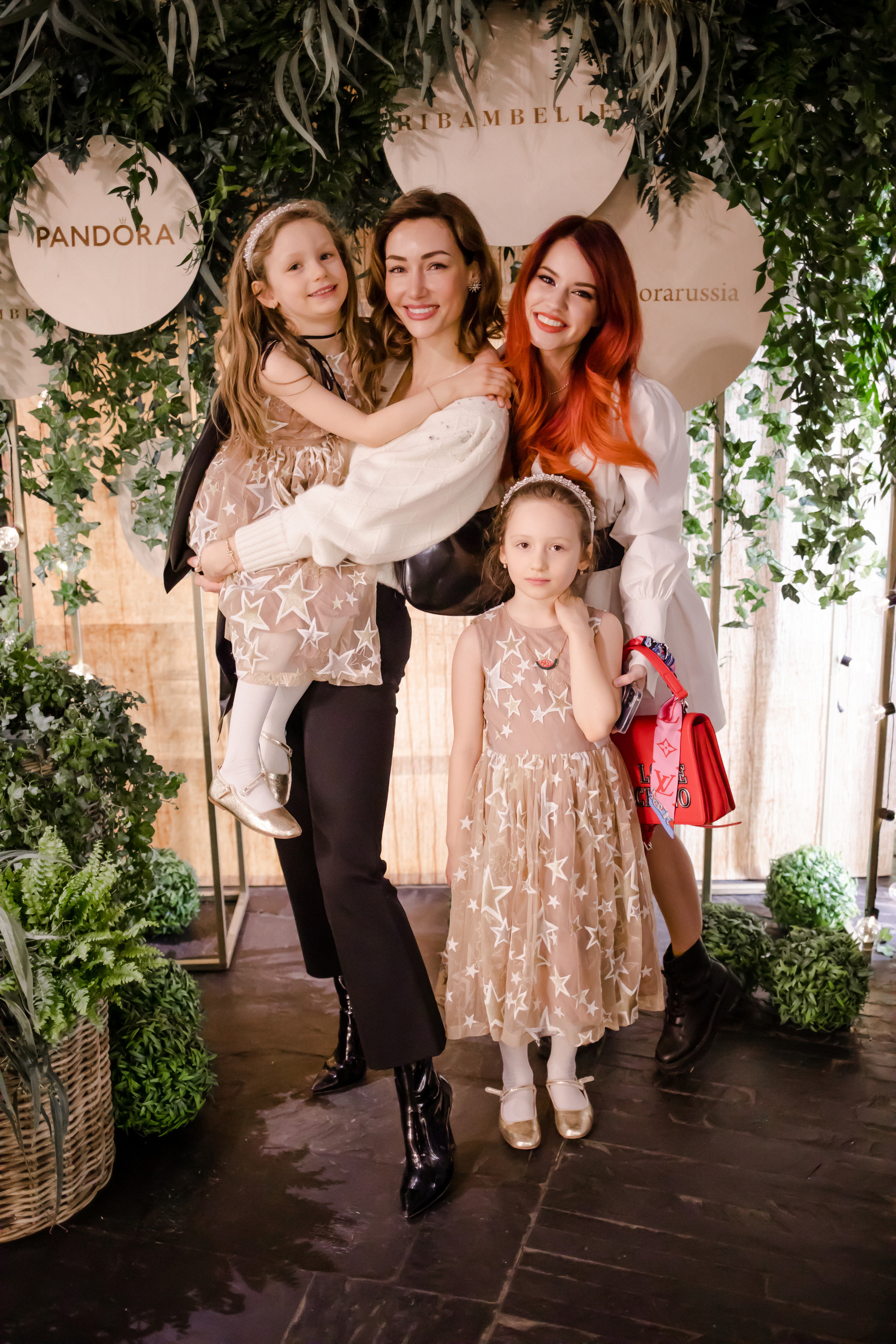 Pandora, Ribambelle, Час Земли. Алексей Дьяков. Photo • Video • Event