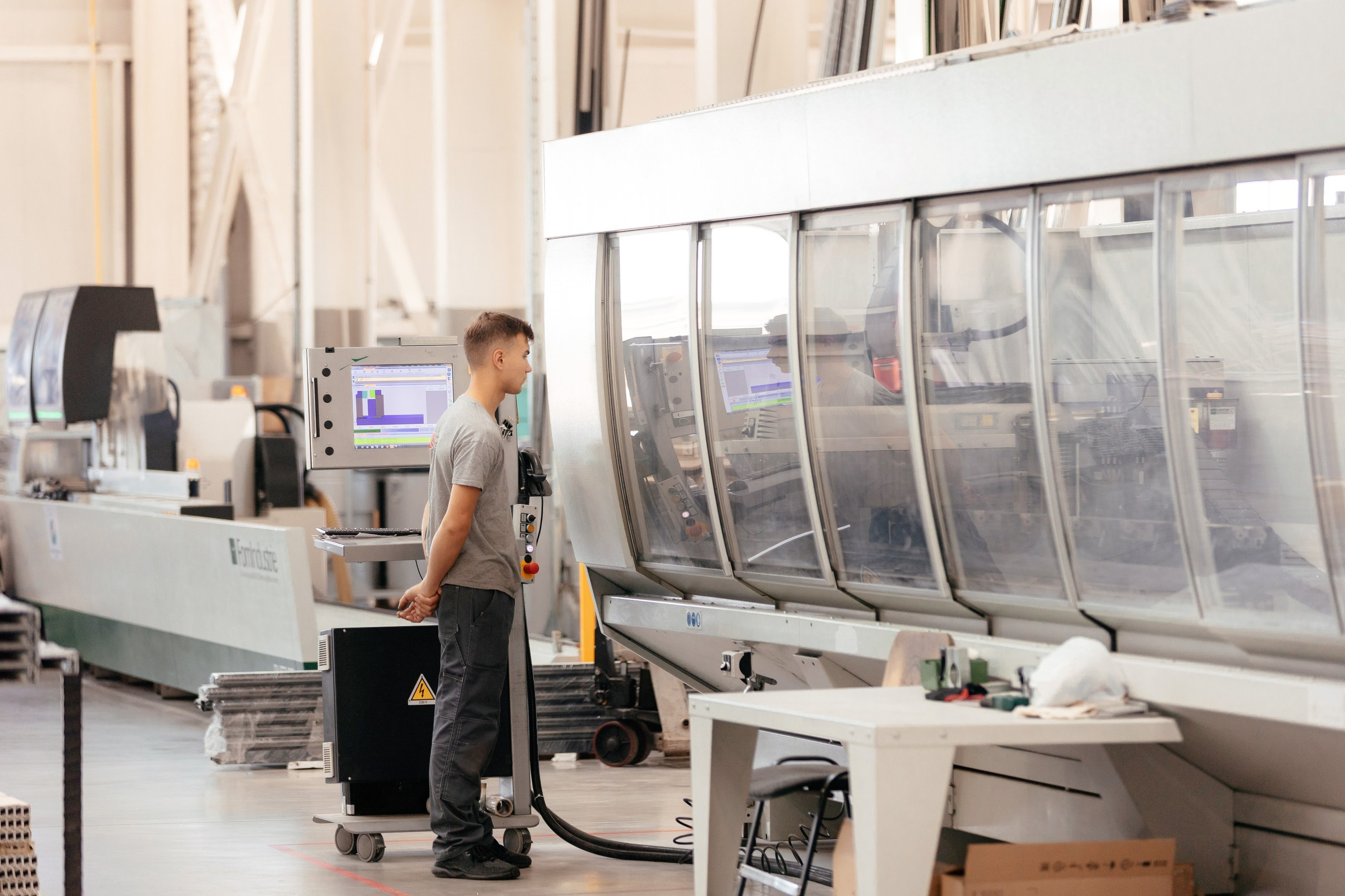 Техновид Плюс — производство светопрозрачных конструкций. Фотограф для бизнеса Константин Брусницын в Екатеринбурге