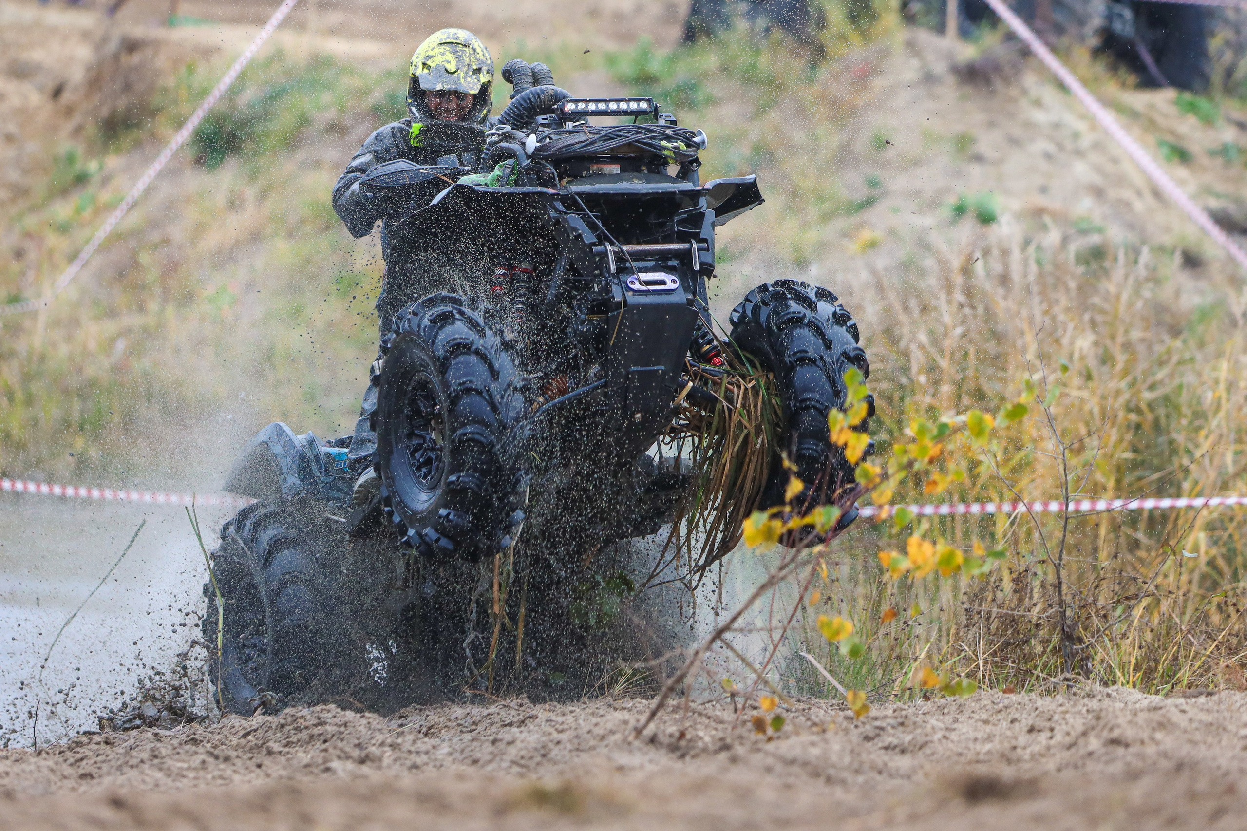 Гонки на квадроциклах Грязевое кольцо. Спортивный фотограф в Самаре