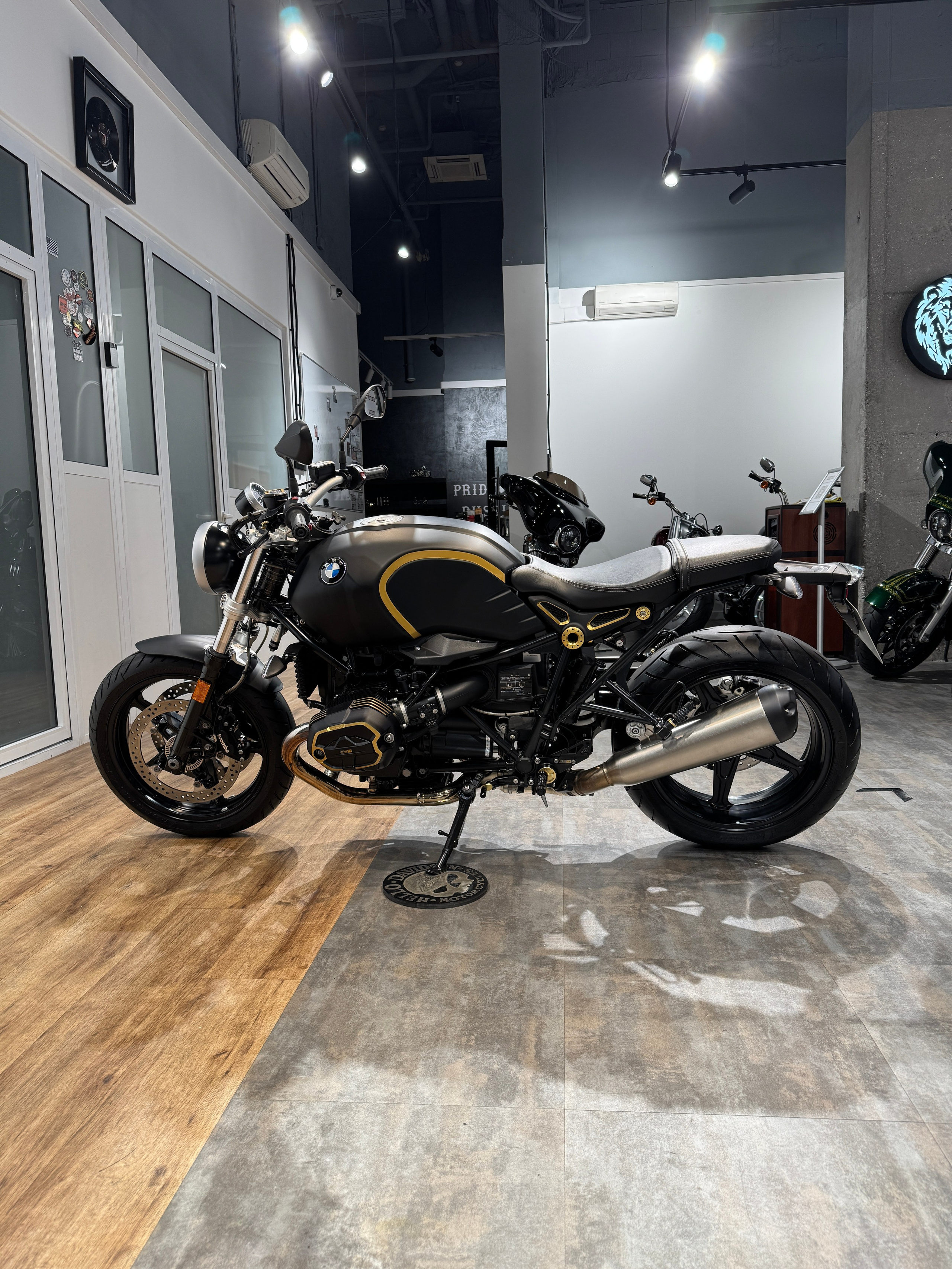 Мотоциклы Harley-Davidson BMW R Nine T (Option 719)  — купить мотоцикл. Hello Davidson, Москва. Только хорошие мотоциклы…