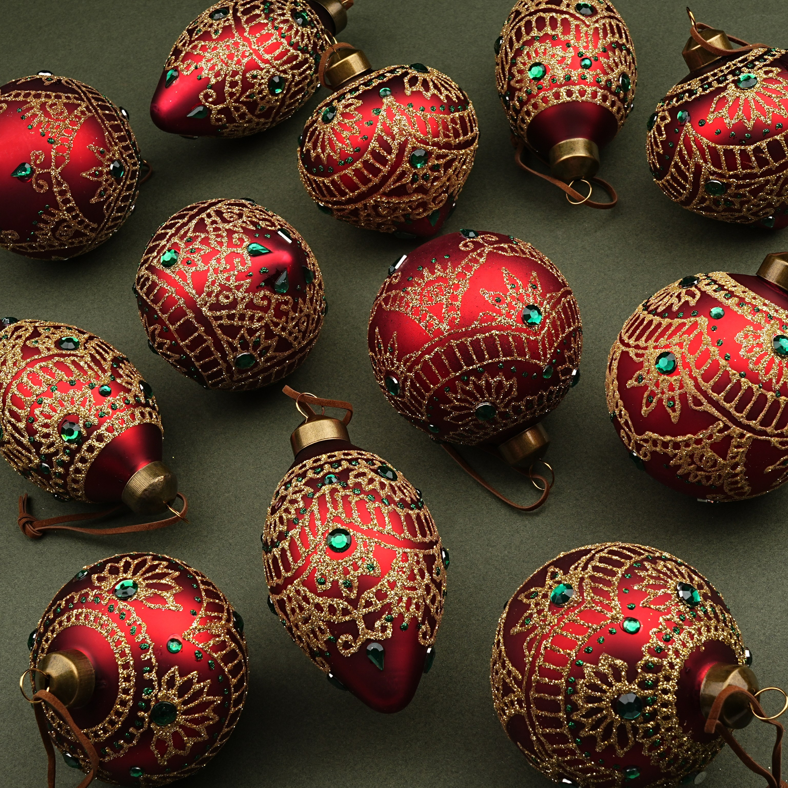 Елочные игрушки и шары. Профессиональный фотограф в Москве и МО