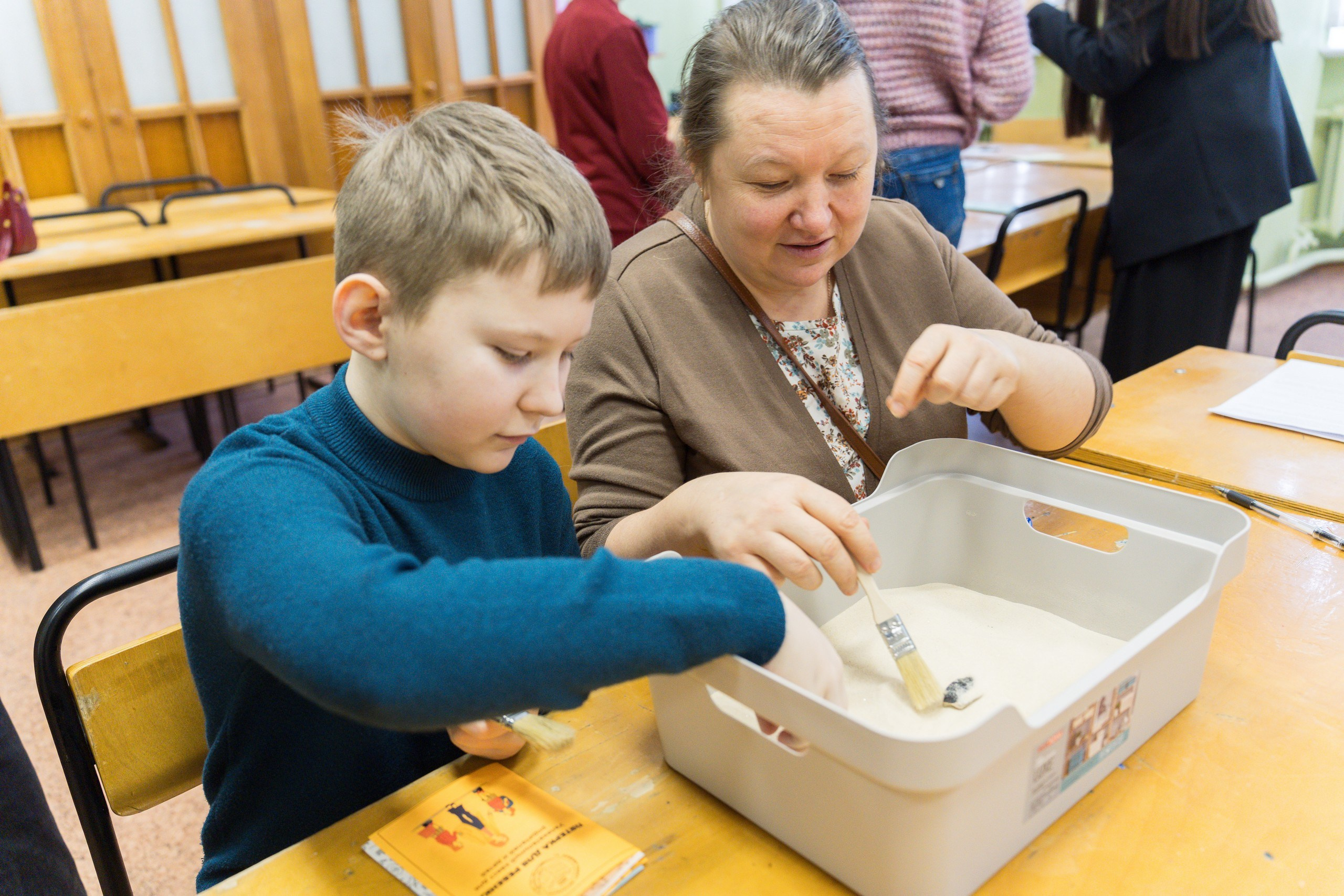 Пятёрка для ребёнка. Репортажная съёмка в Санкт-Петербурге, Константин Петров