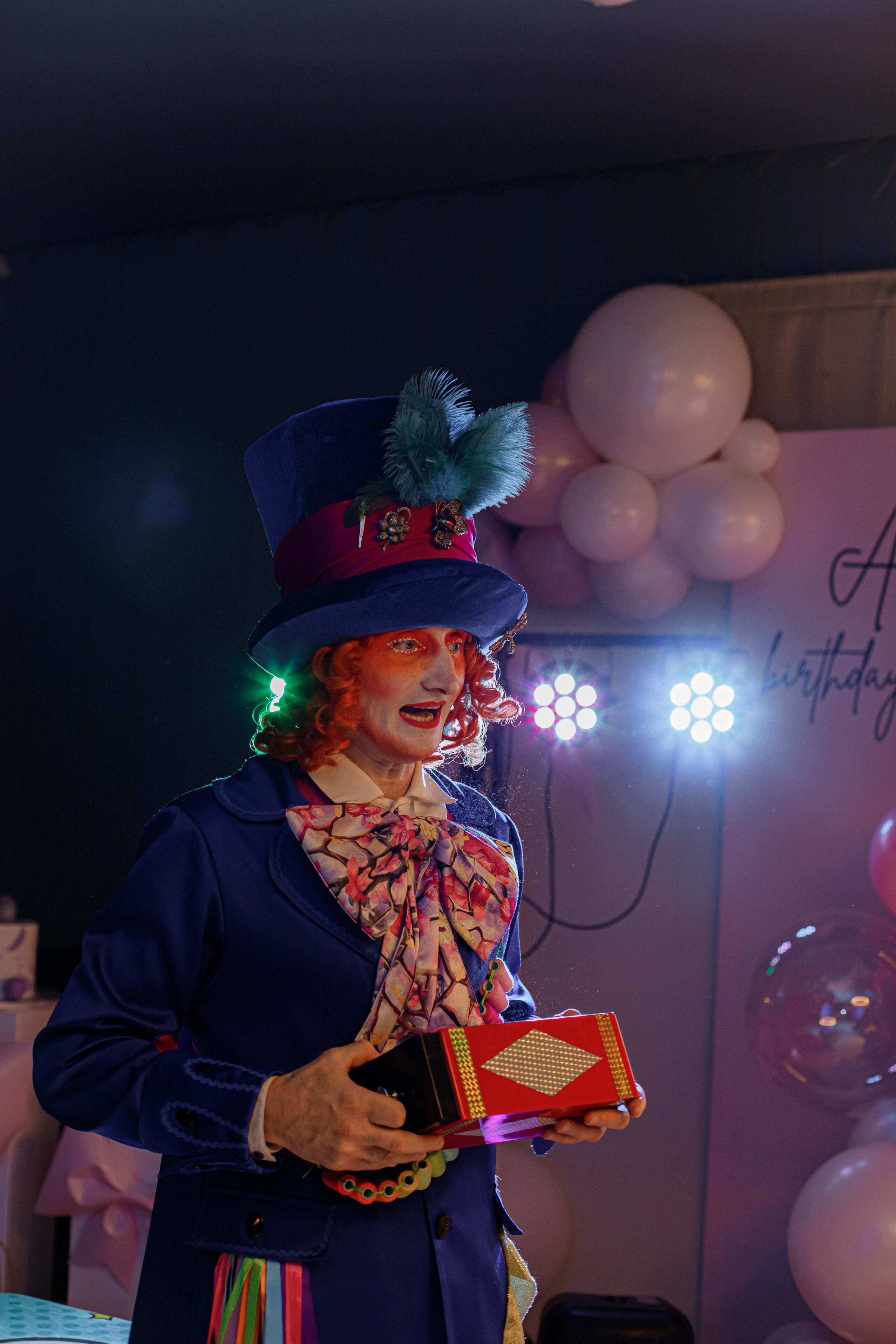 ASIA'S BIRTHDAY PARTY. Photokarish