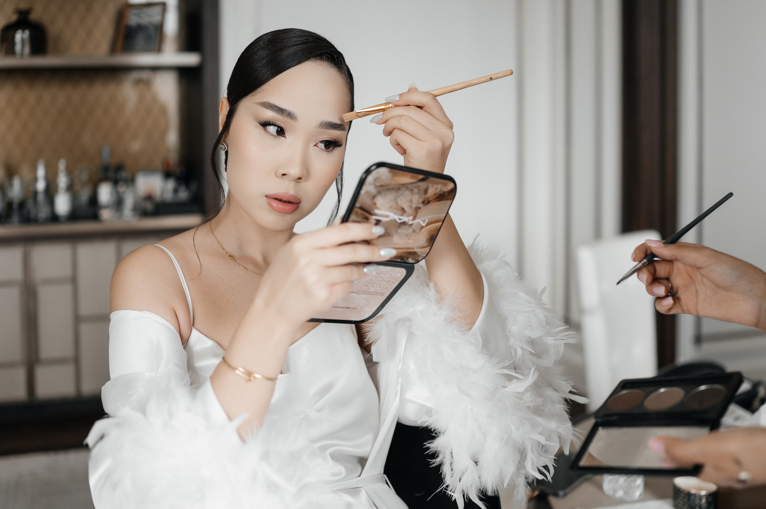 ANEL QYZ UZATU. HOME