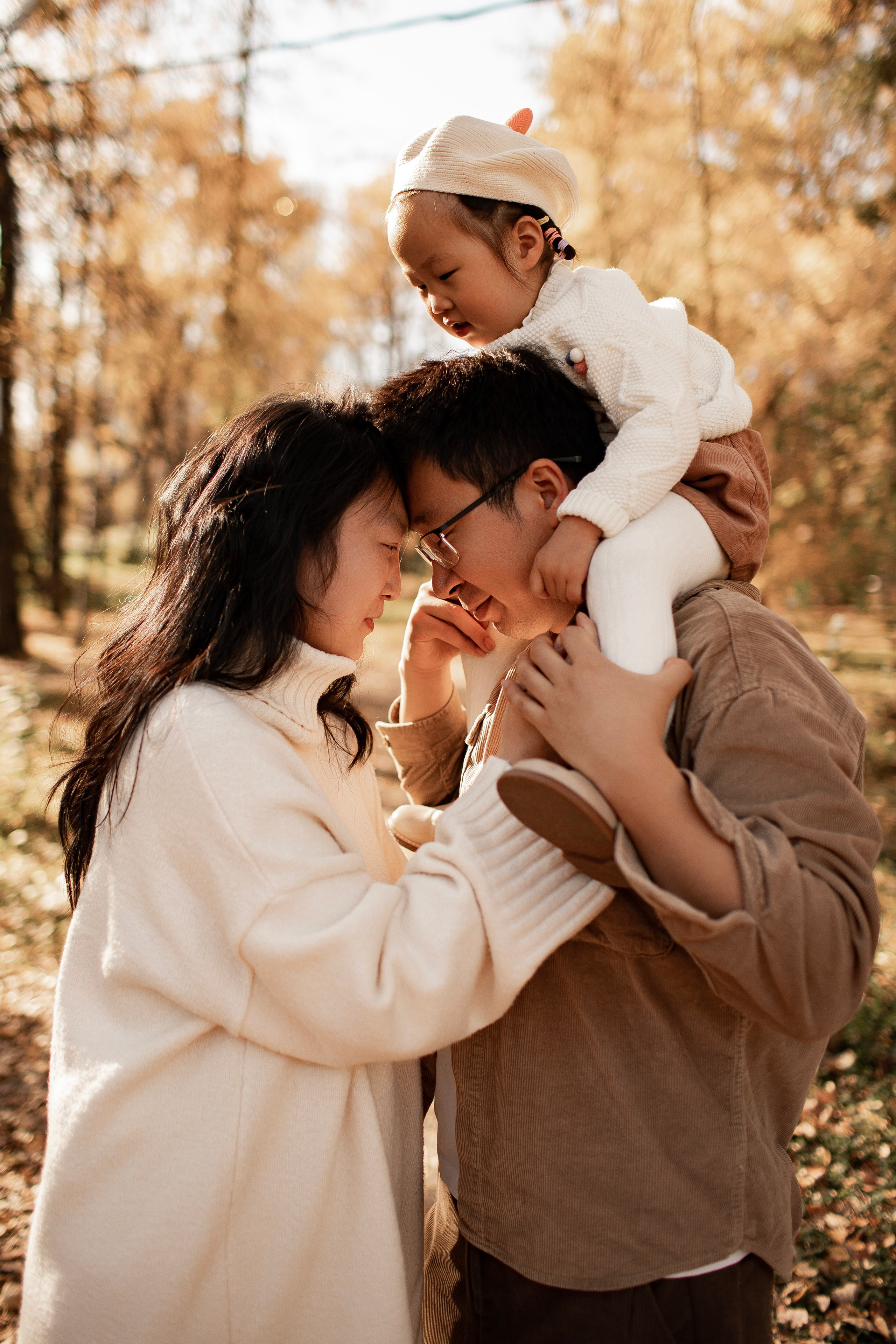 Осень в Харитоновском парке. Семейная съемка — это красивый способ признаться своей семье в любви