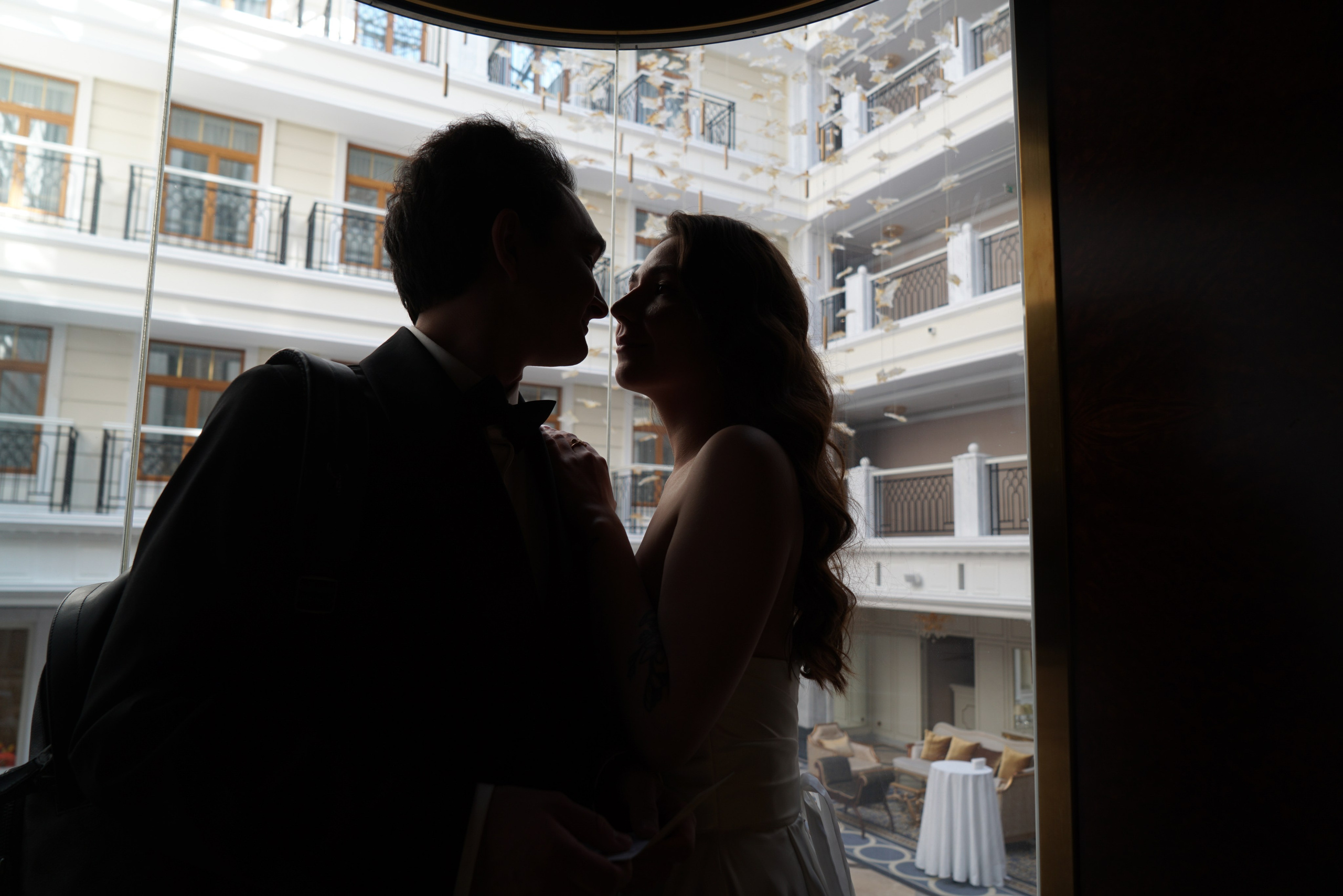 Классические утренние сборы жениха и невесты. Свадебный, семейный и контент фотограф в Санкт- Петербурге Елена Грие