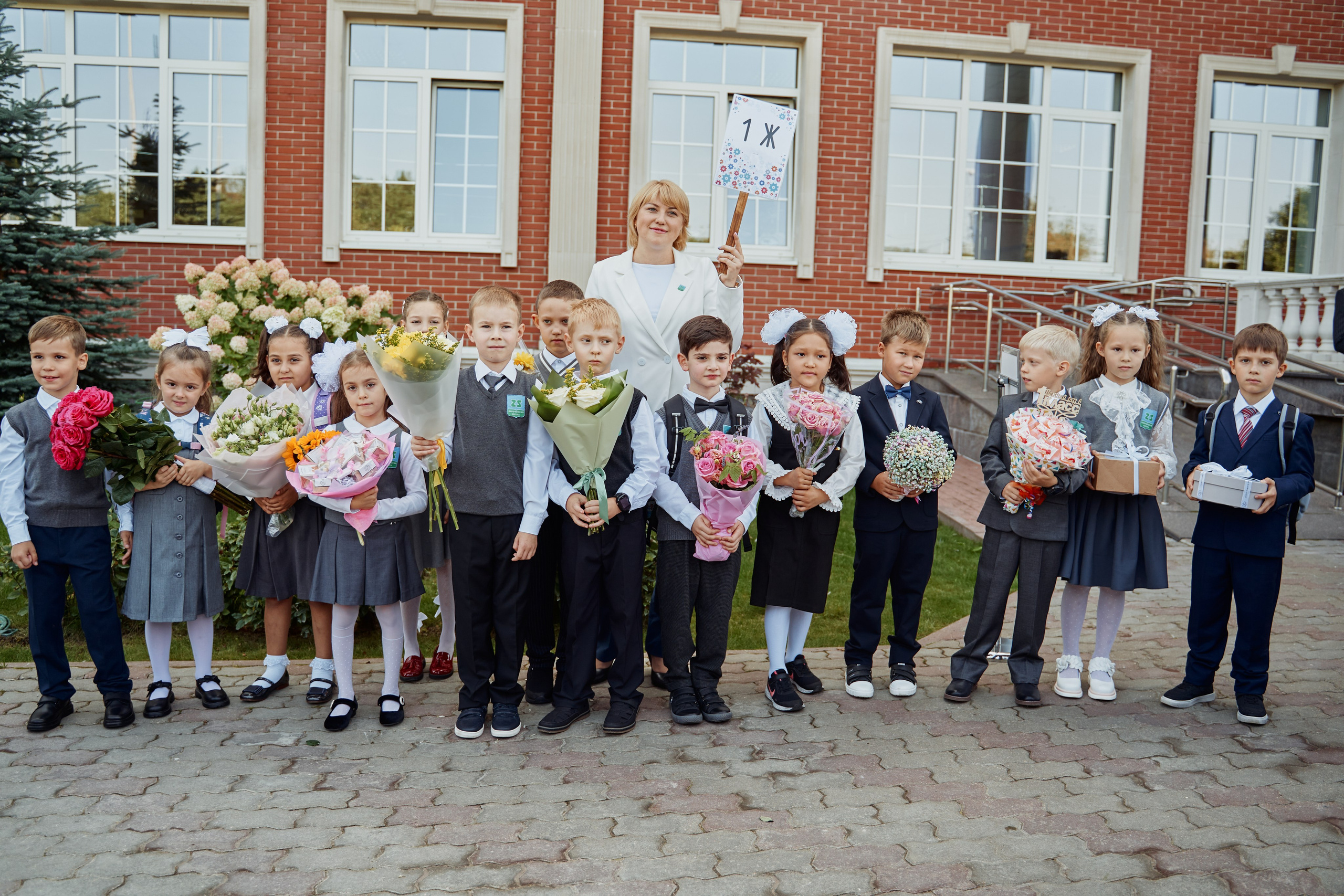 1 сентября 1Ж класс. Фотограф Москва Арина Клокова