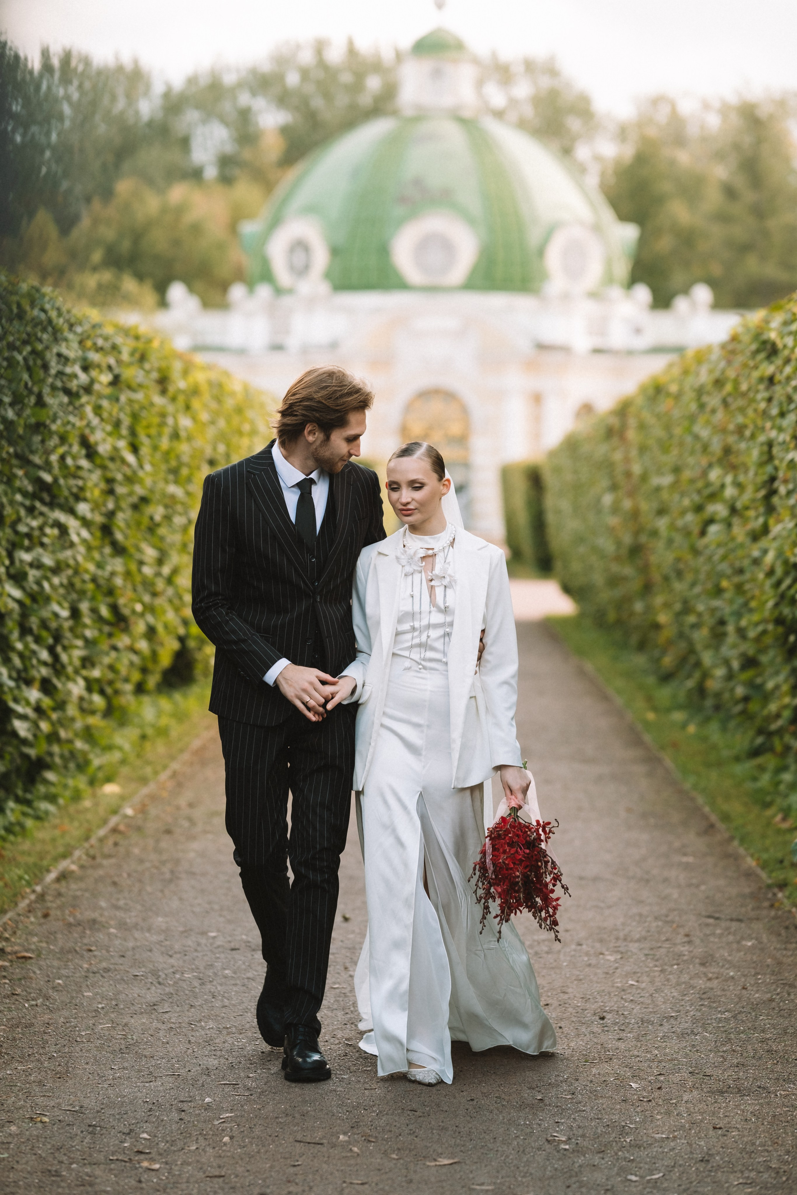 Михаил и Ксения в усадьбе Кусково. Фотограф в Москве Ольга Елоева