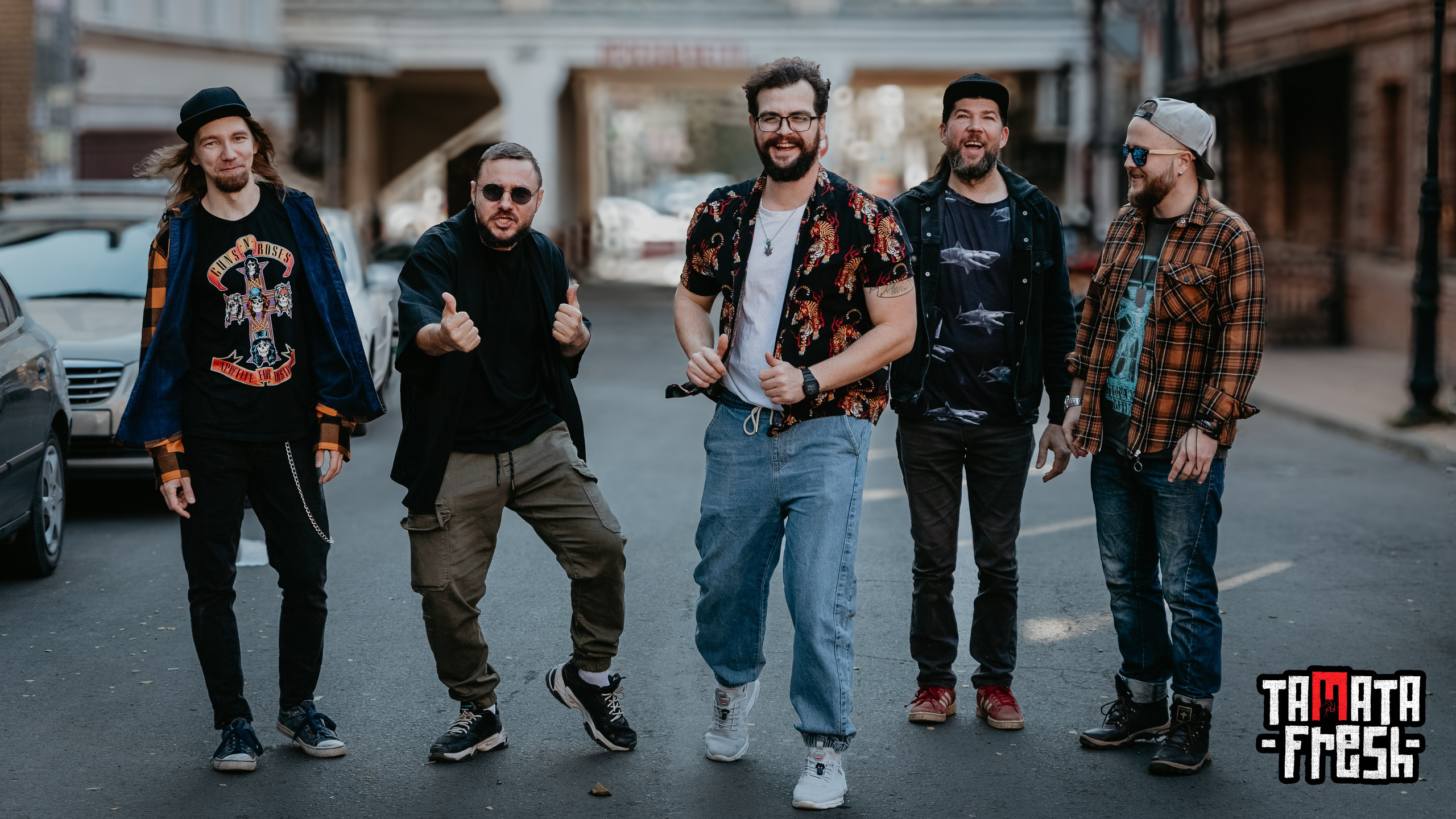 Меня зовут Стас Барыкин, я фотограф. Живу и работаю в Ростове-на-Дону