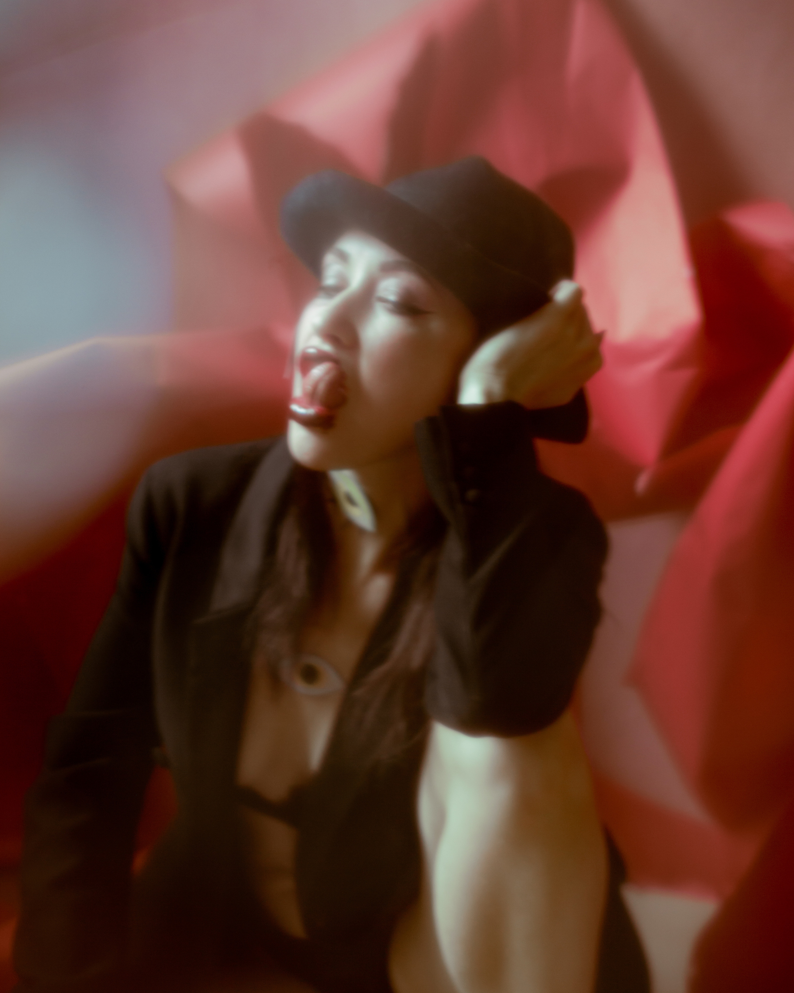 Duality. Настя Арзуманова, фотограф