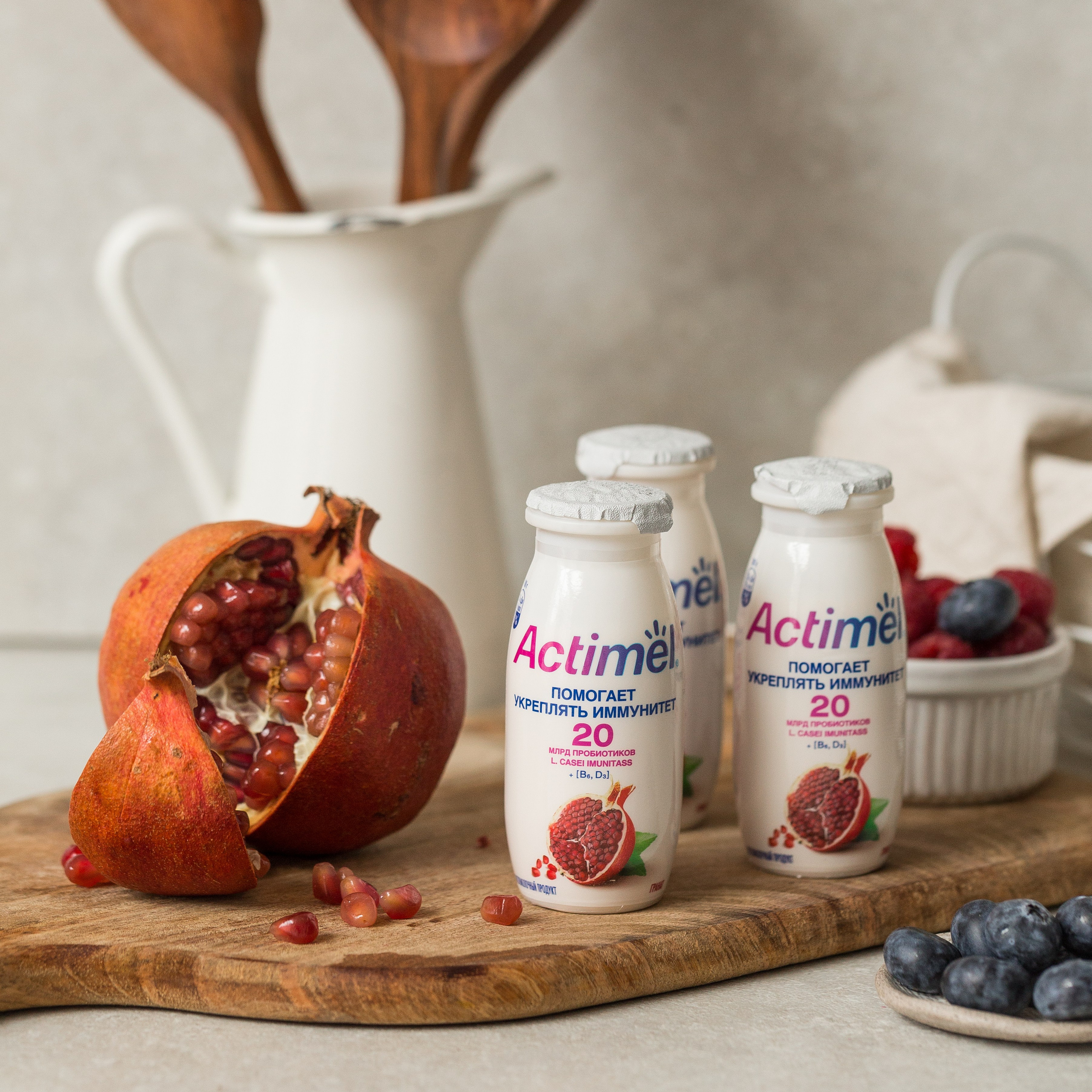 Красивая фотография молочной продукции для социальных сетей.