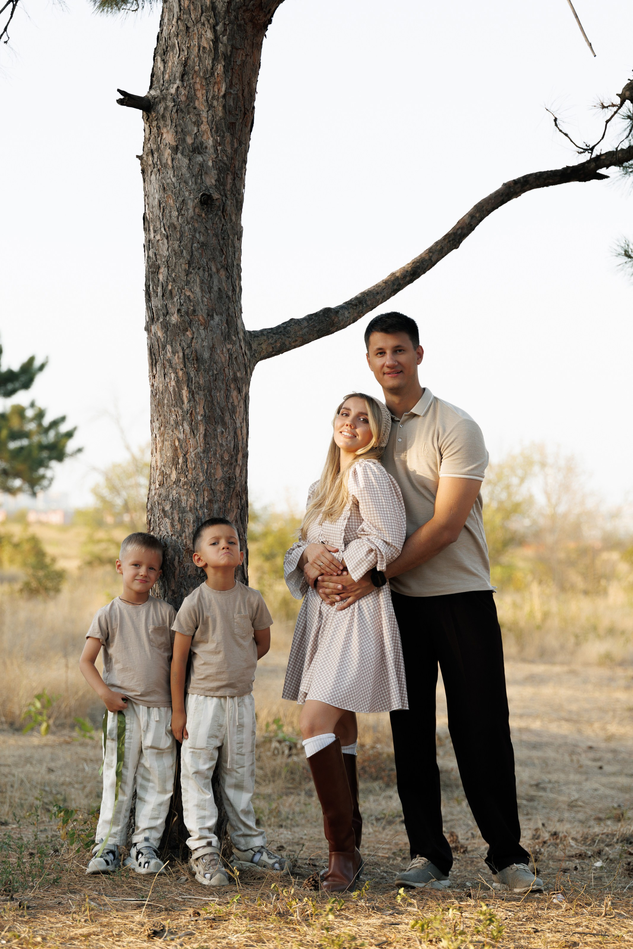 Дмитрий, Евгения, Мотя и Тима. Свадебный фотограф в Ростове — на — Дону Александра Пивоварова